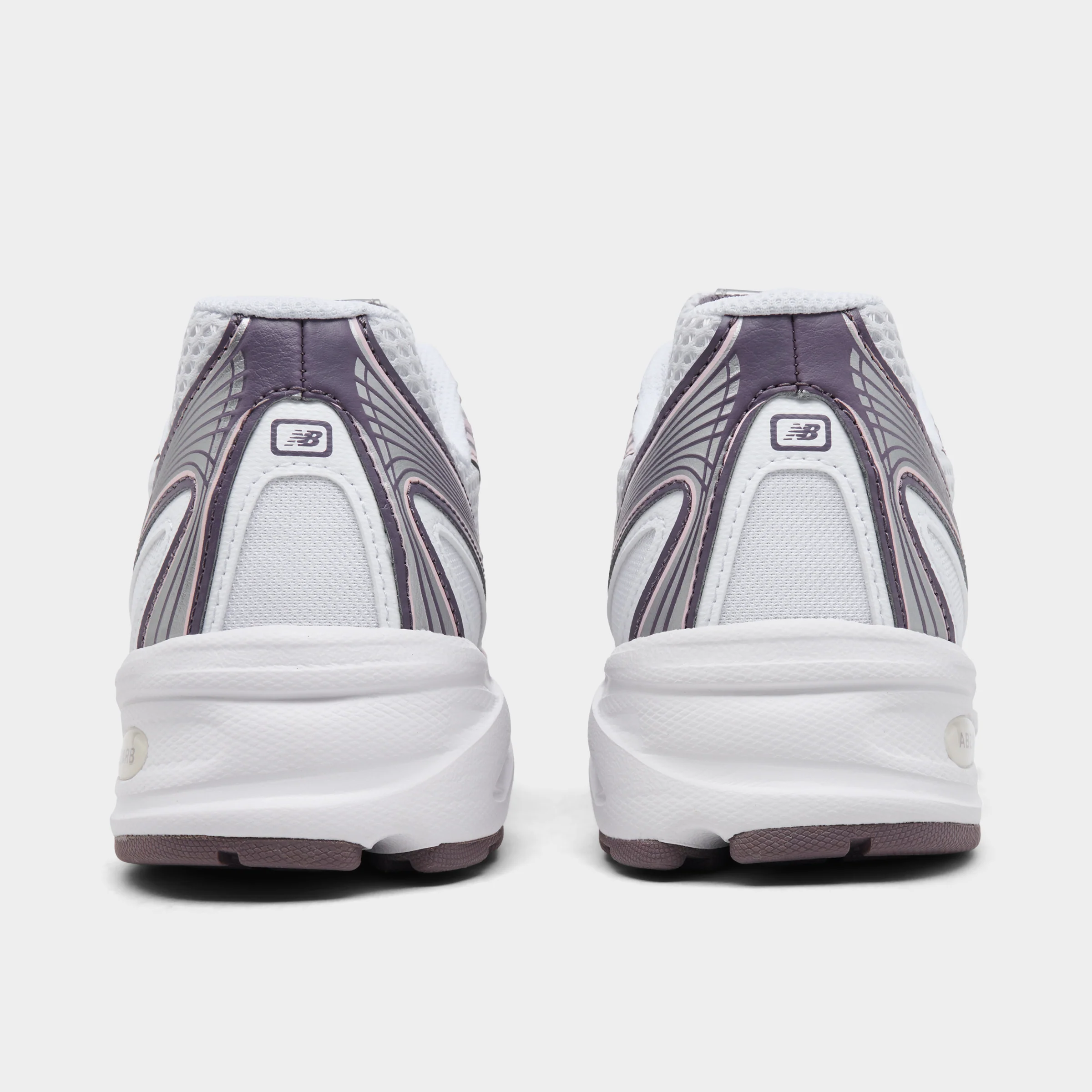 New Balance 740 Ice Wine / White - Image 4