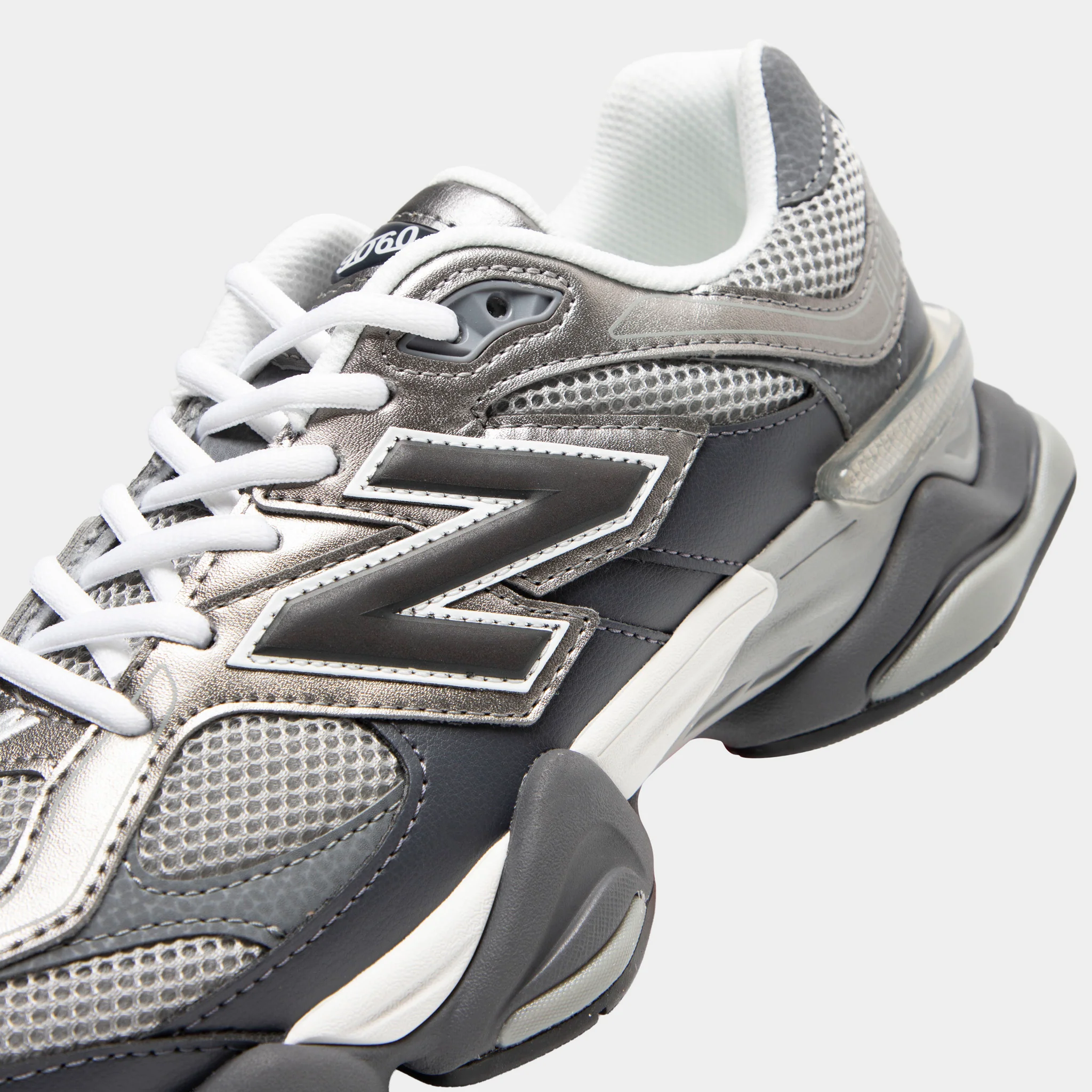 New Balance 9060 Magnet / Black - Image 3