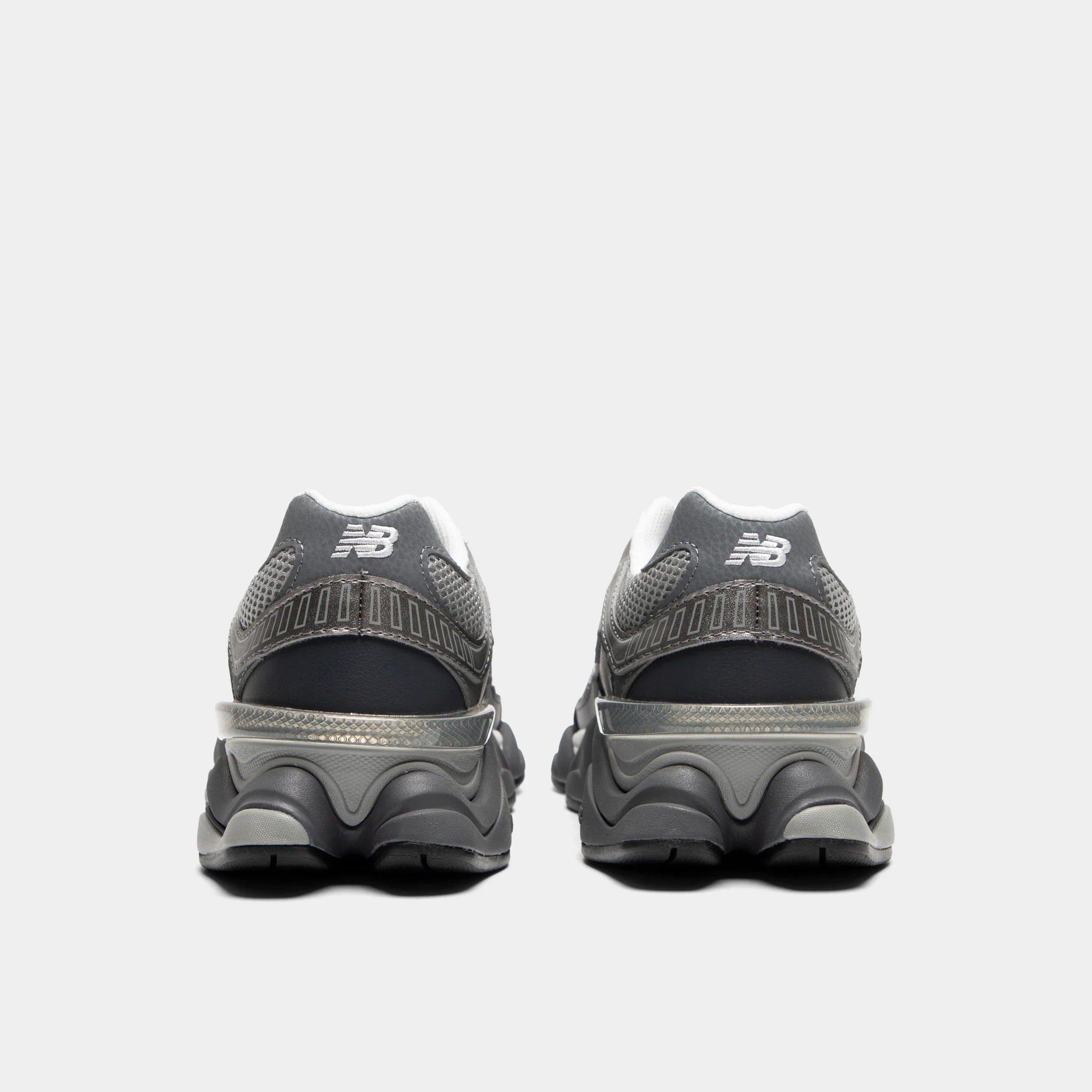 New Balance 9060 Magnet / Black - Image 4