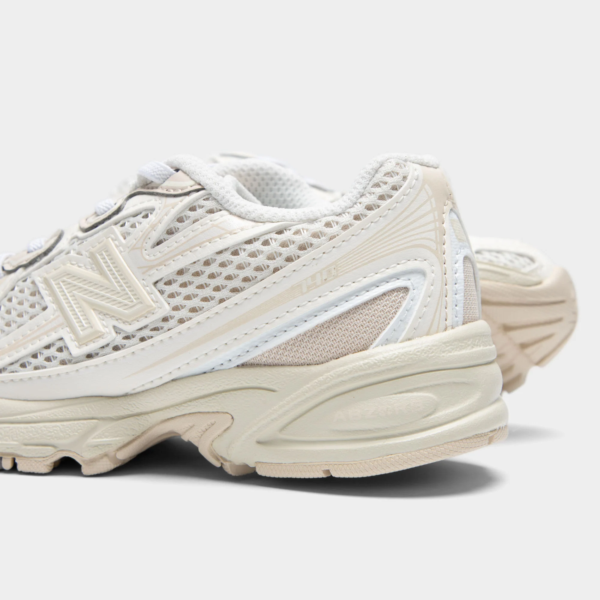 New Balance Childrens' 740 Sea Salt/ Angora - Image 3