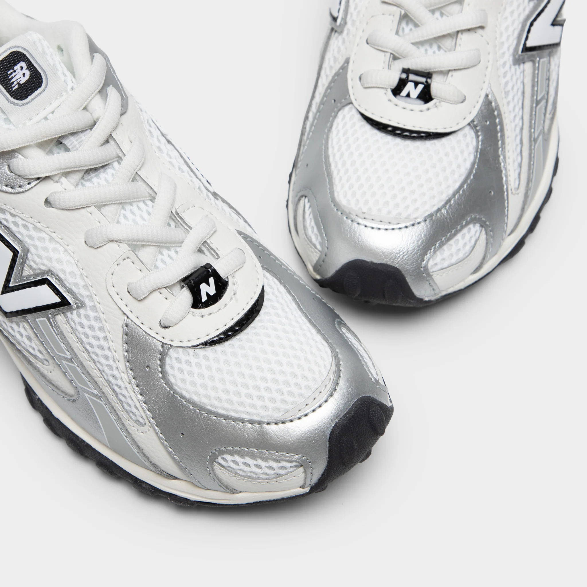 New Balance Juniors' 204L White / Grey Matter - Image 3