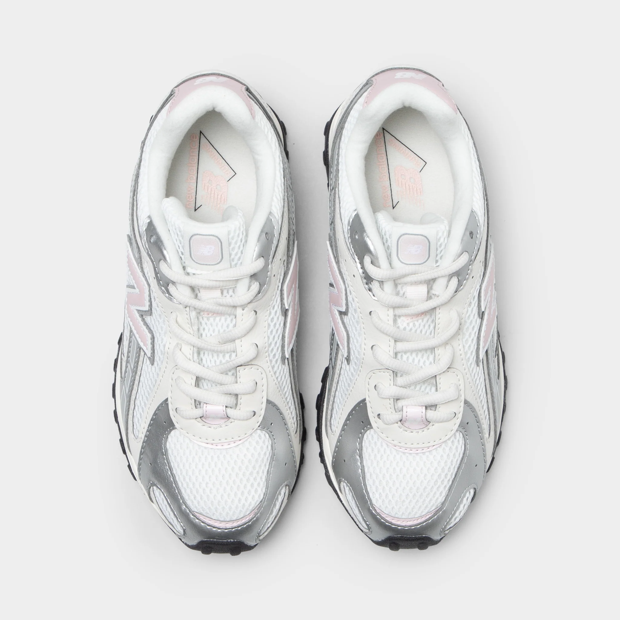 New Balance Juniors' 204L White / Rosewood - Image 5