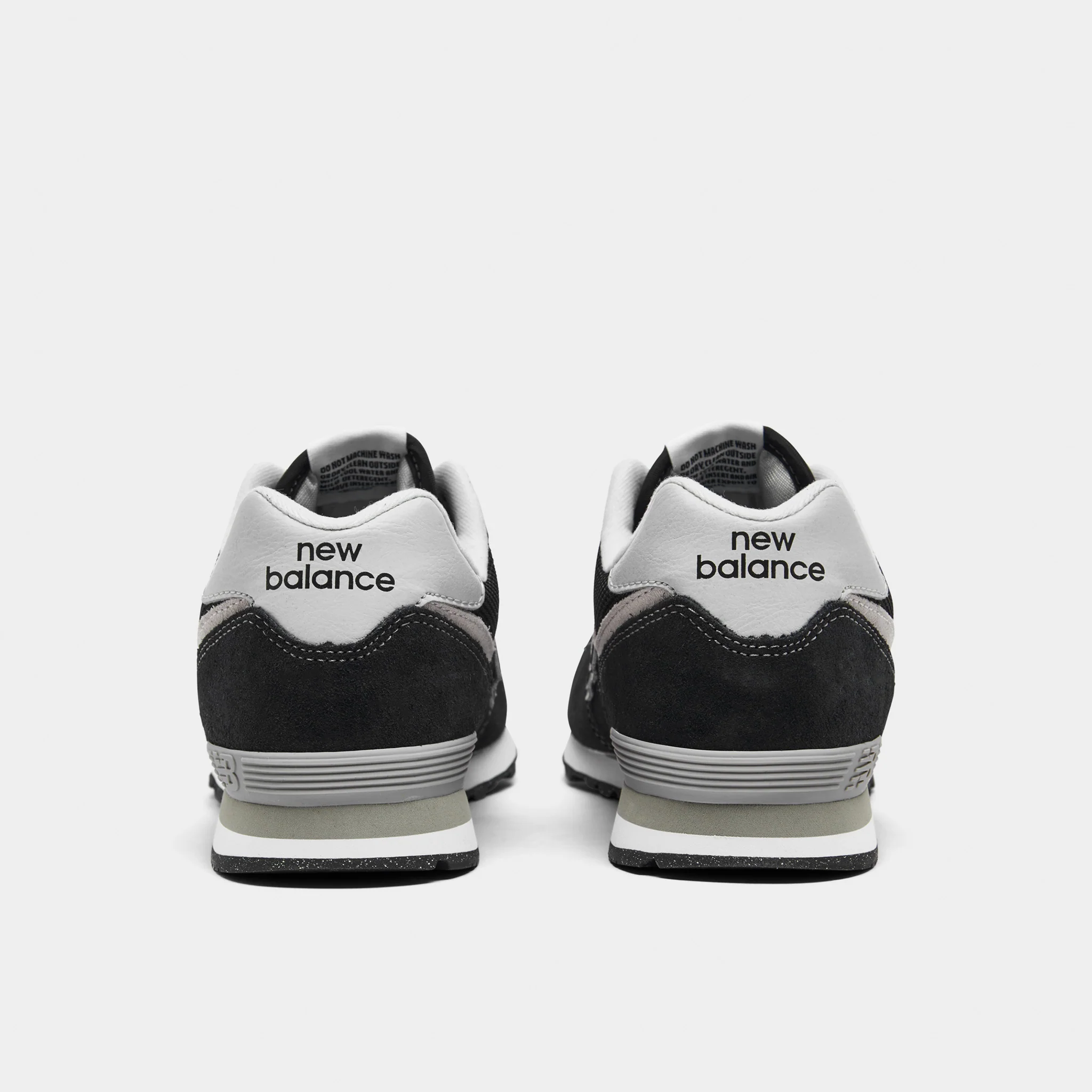 New Balance Juniors' 574 Black / White - Image 4