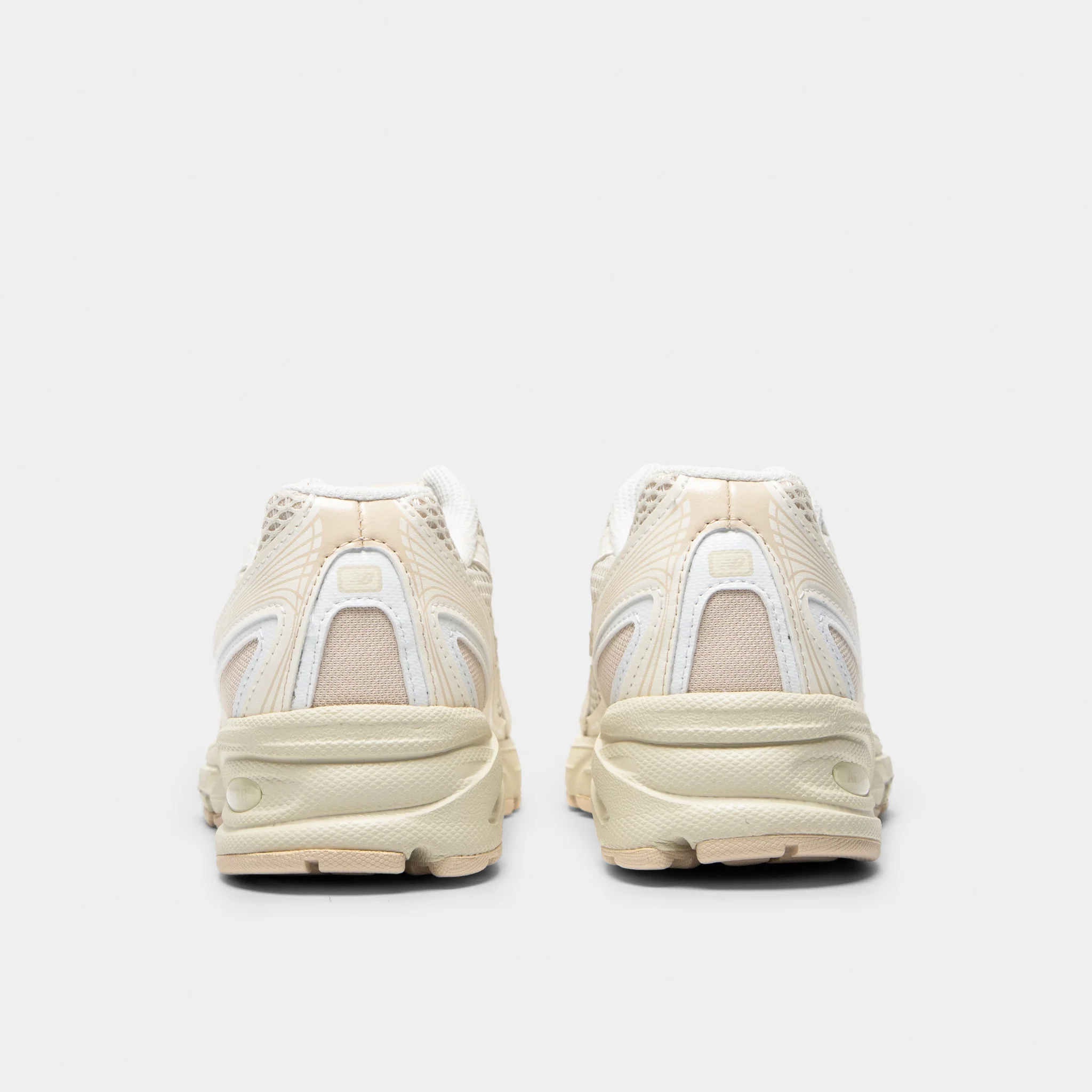 New Balance Juniors' 740 Sea Salt / Angora - Image 4
