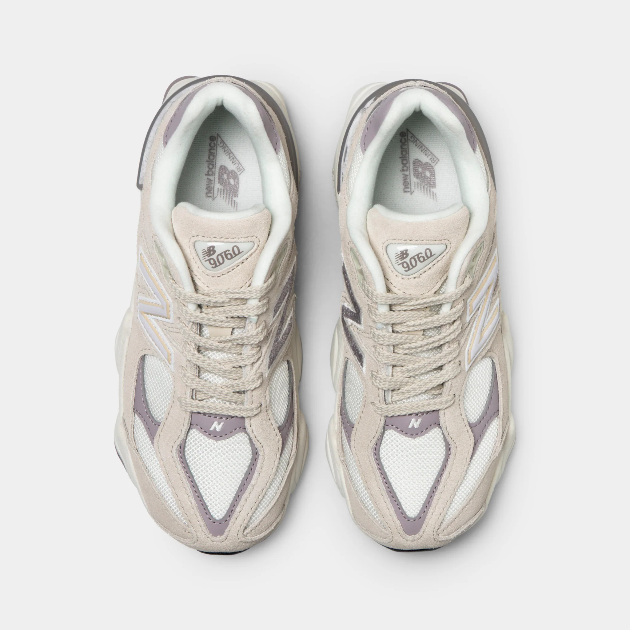 New Balance Juniors' 9060 / Beige - Image 5