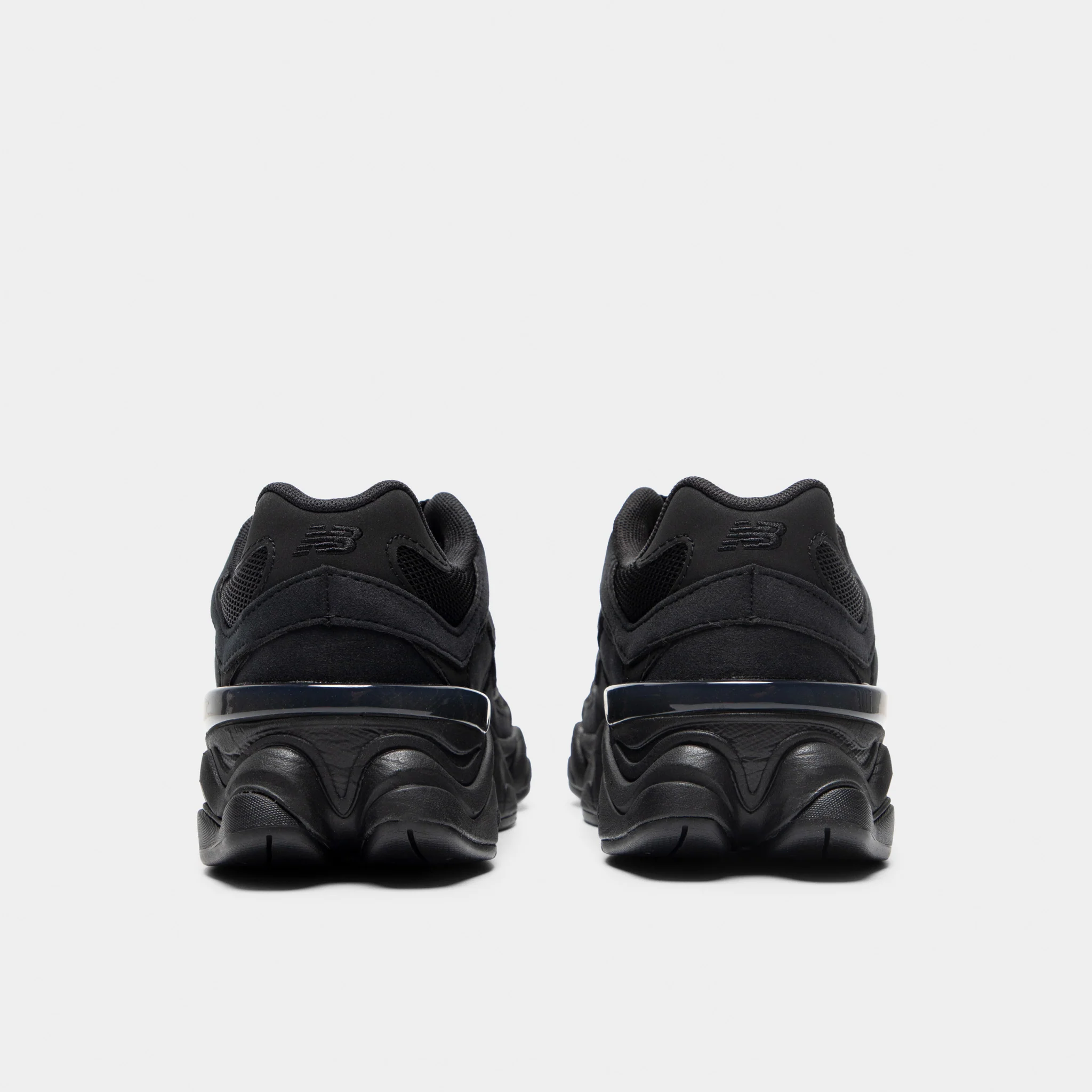 New Balance Juniors' 9060 Black / Phantom - Image 4