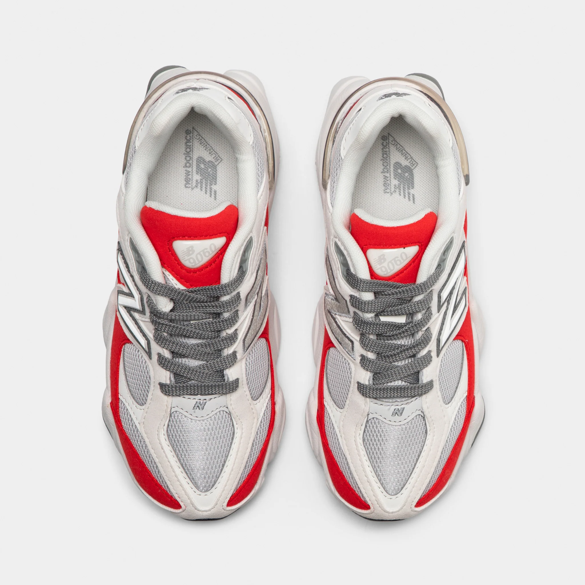 New Balance Juniors' 9060 True Red / Reflection - Image 5