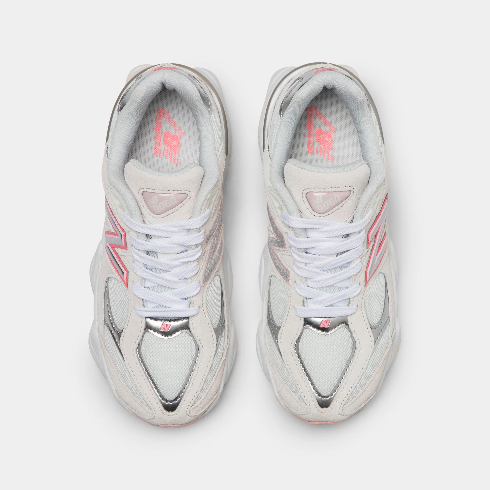 New Balance Juniors' 9060 White / Pink - Image 5