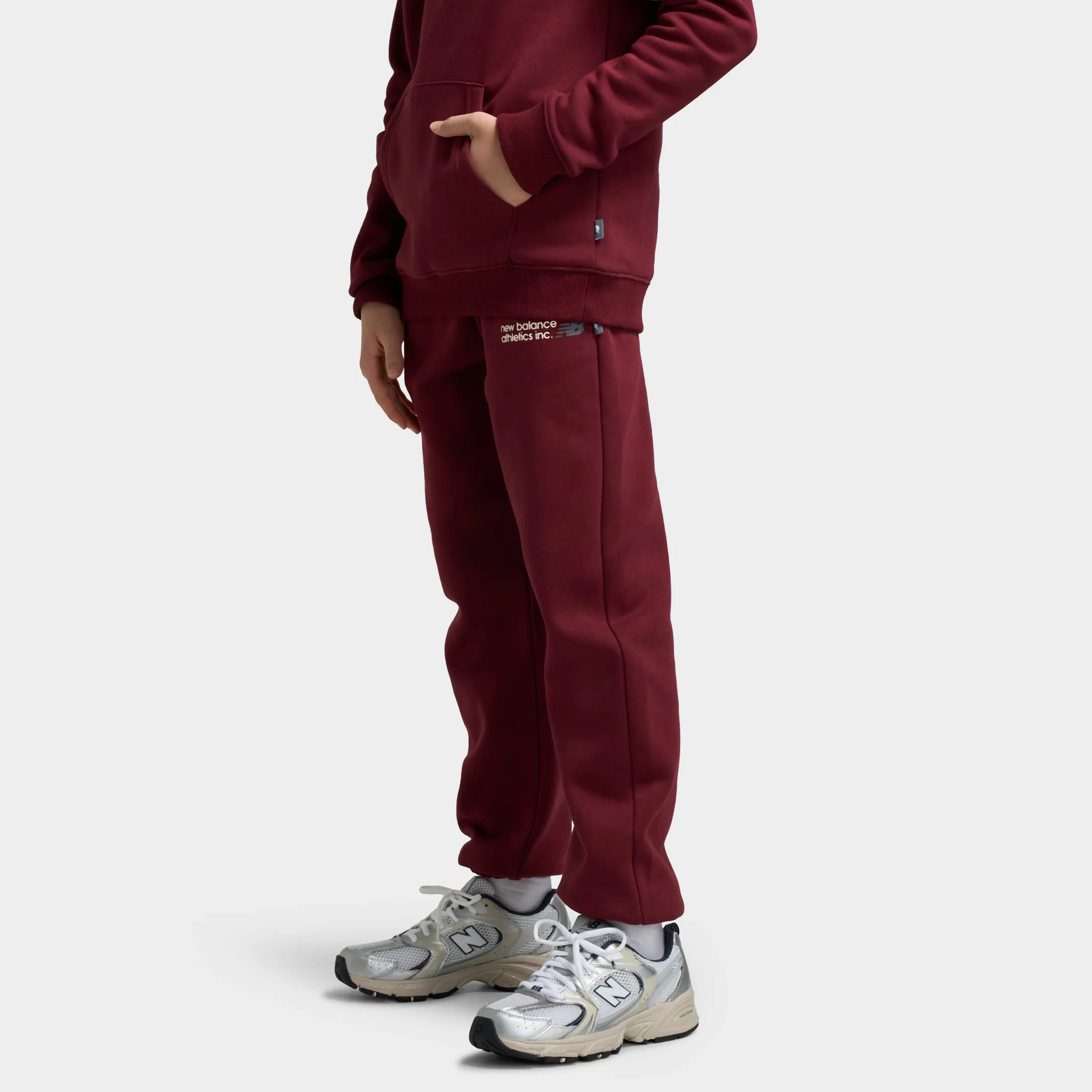 New Balance Juniors' Linear Logo Jogger / Monarch Burgundy - Image 4