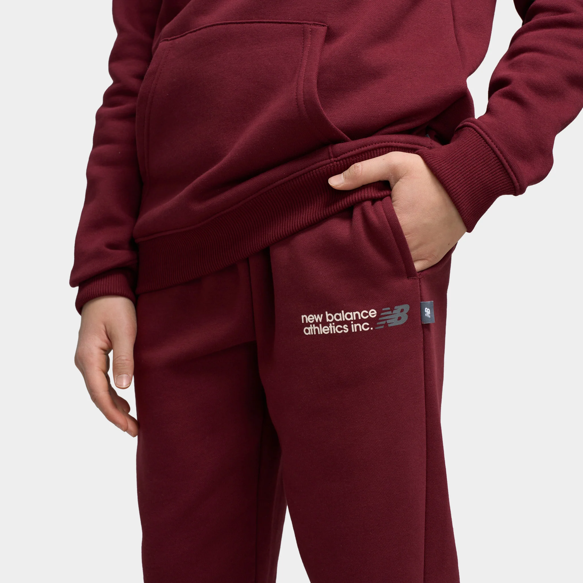 New Balance Juniors' Linear Logo Jogger / Monarch Burgundy - Image 5