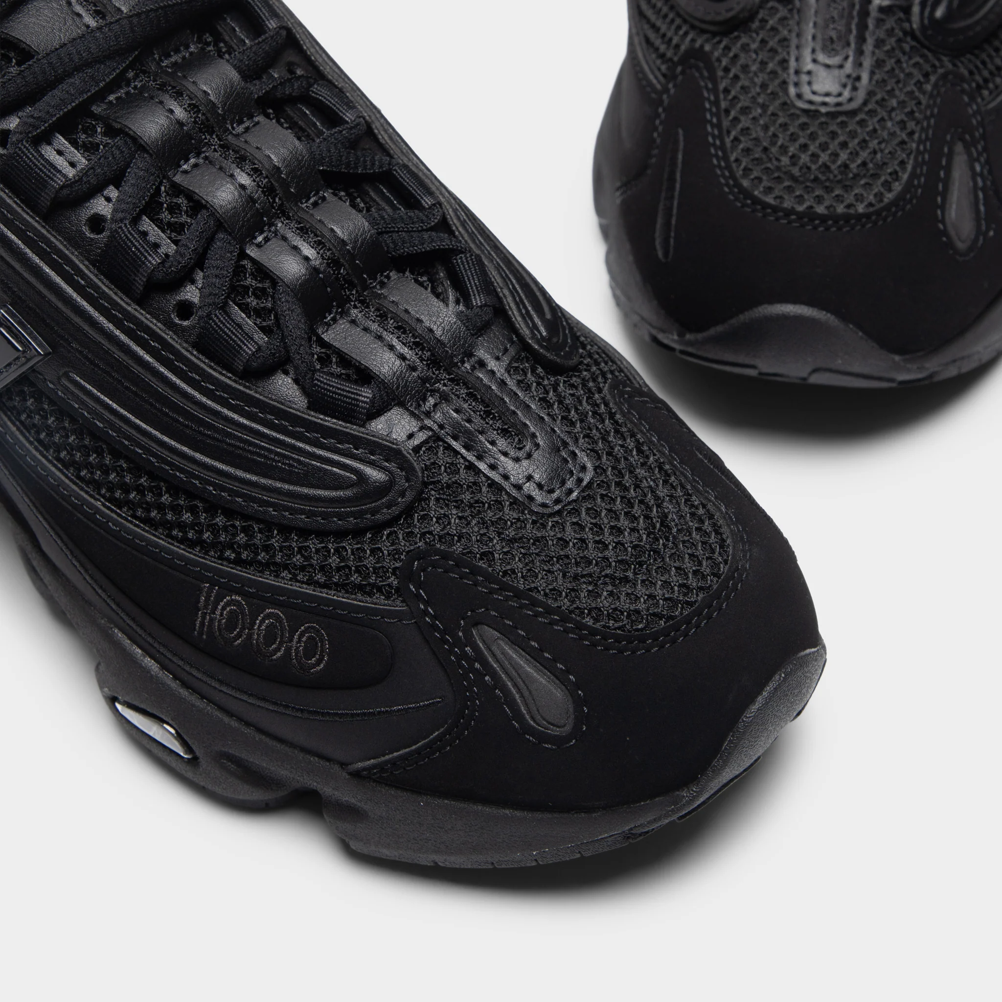New Balance M1000 Black / Black - Image 3