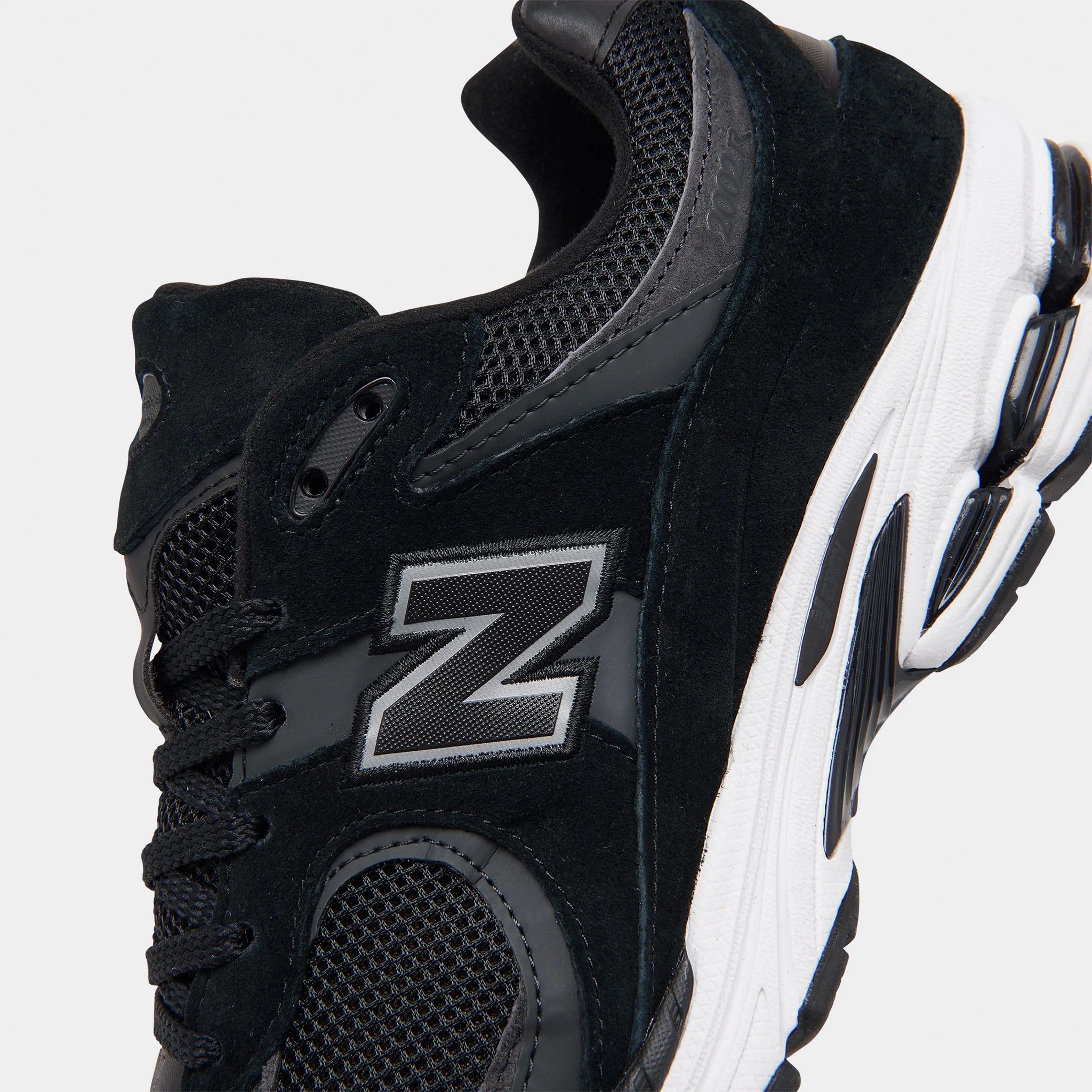 New Balance M2002 Black / Phantom - Image 3
