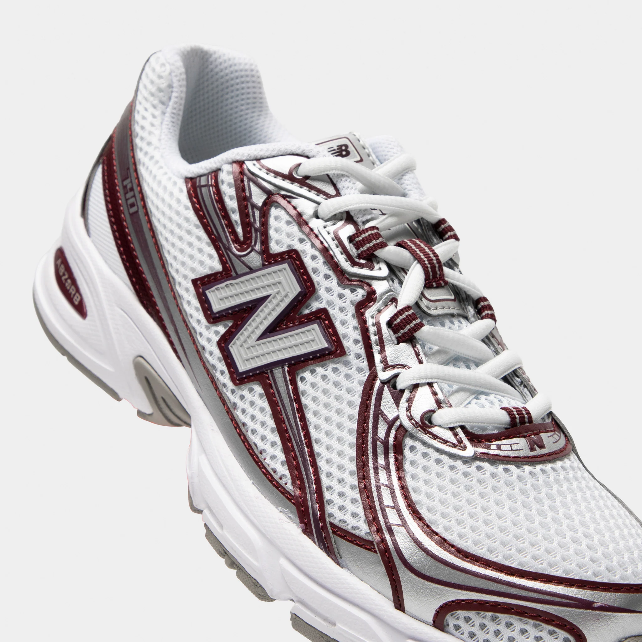 New Balance Men's 740 Burgundy / White - Image 3
