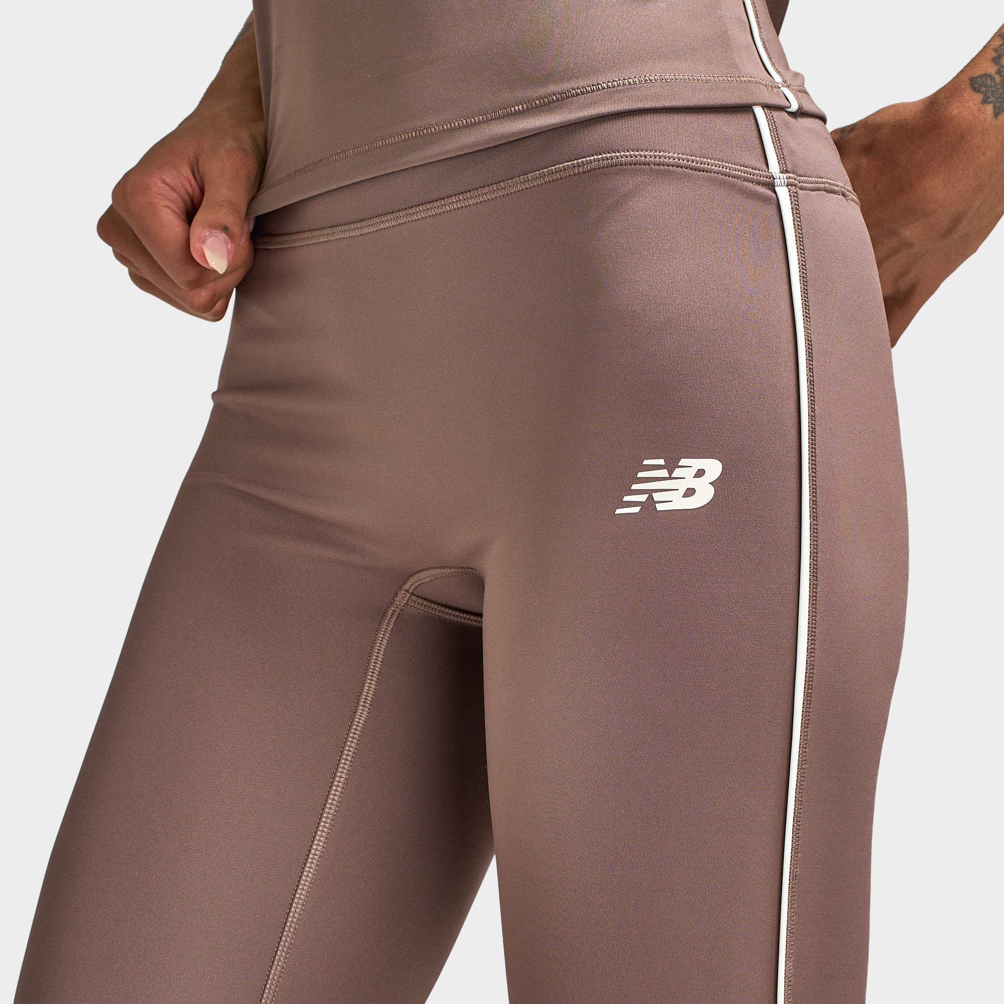 New Balance Piping Legging Cortado / Sea Salt - Image 5