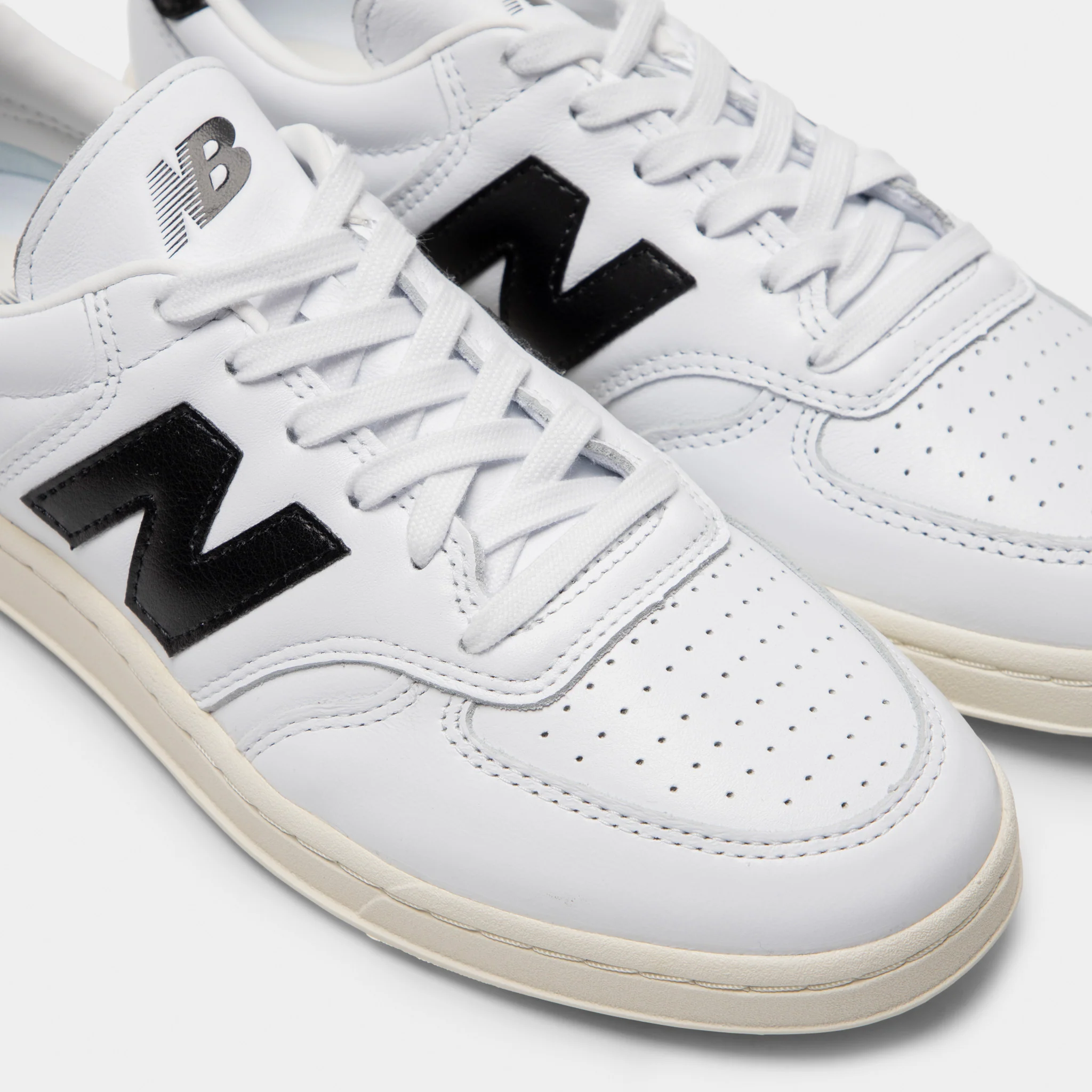 New Balance T500 White / Black - Image 3