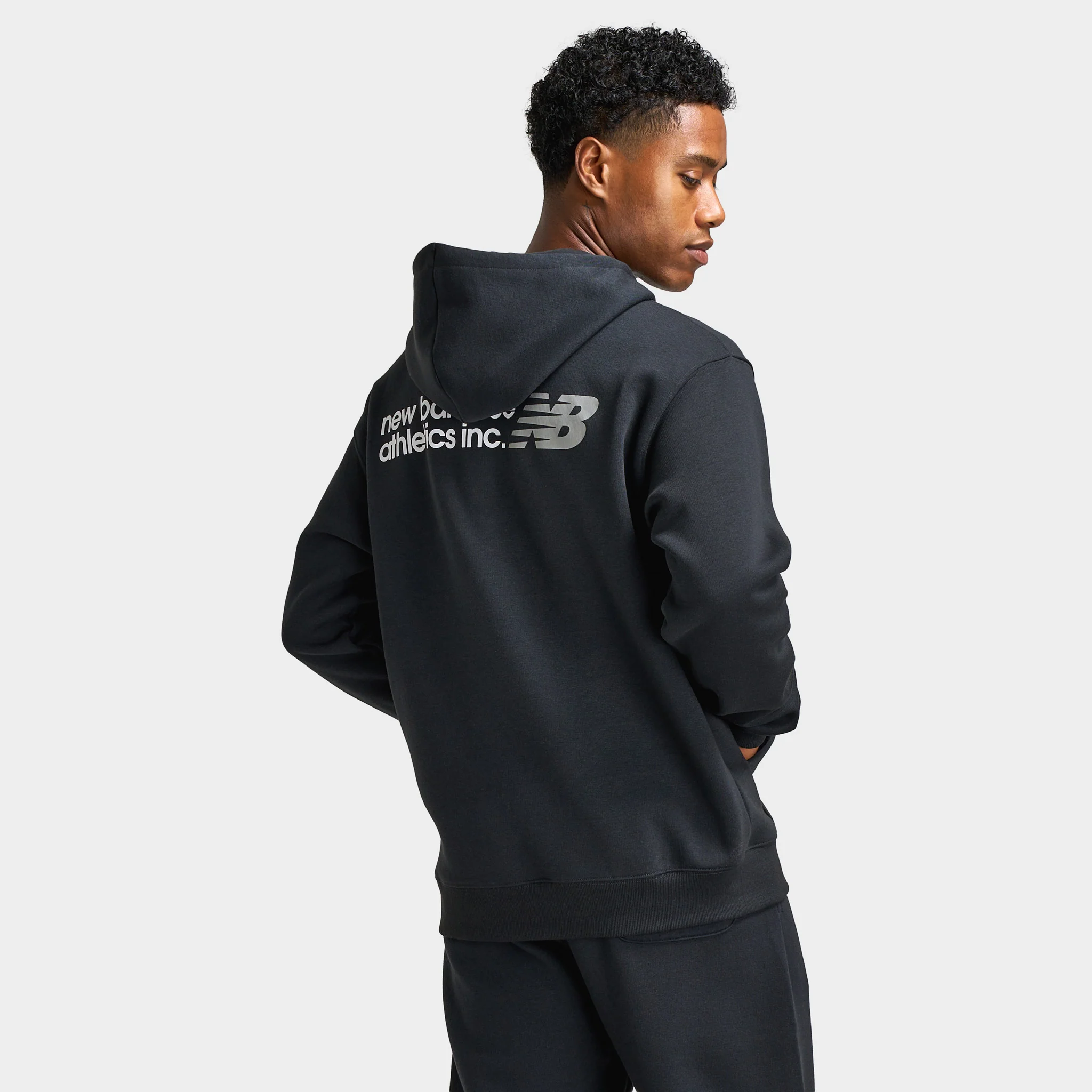 New Balance Tone Big Logo Hoodie / Black - Image 2