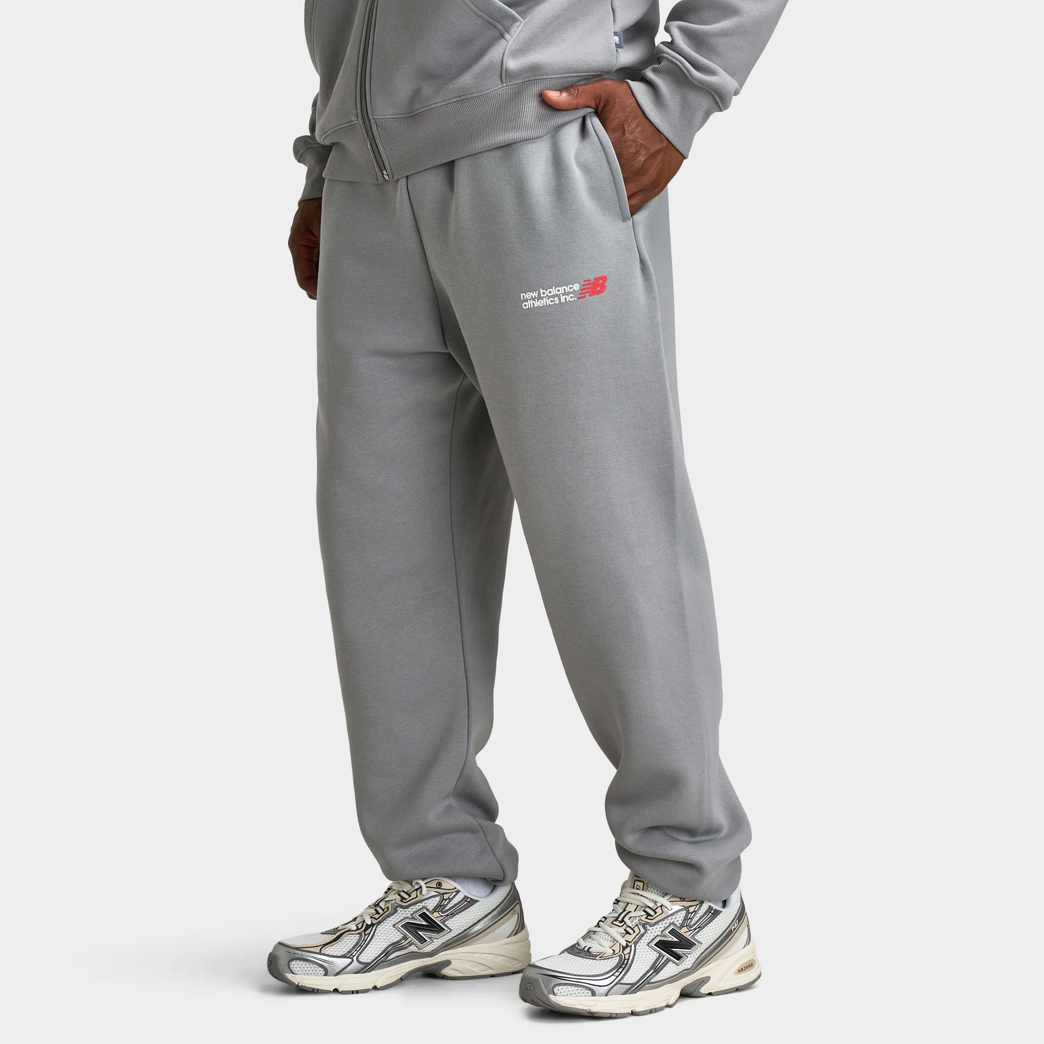 New Balance Tone Logo Cuff Jogger / Grey - Image 3