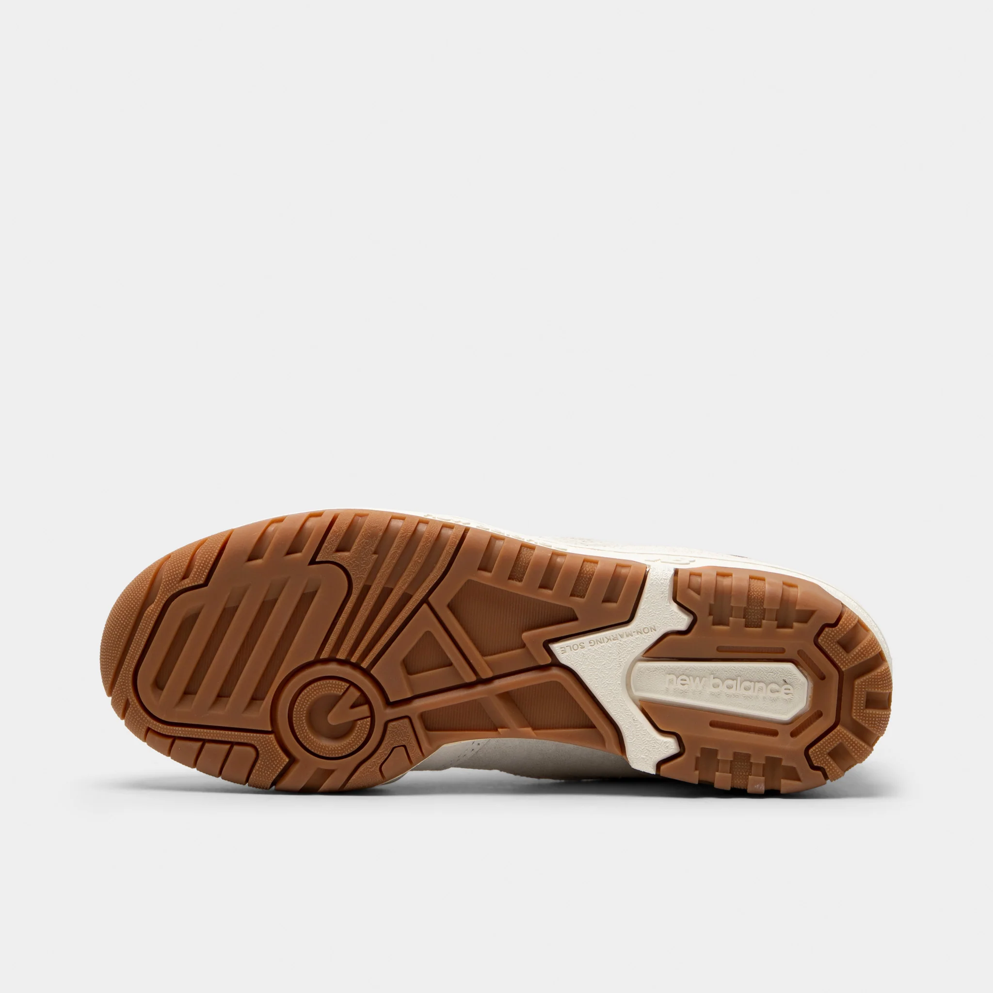 New Balance Women's 550 Sea Salt / Peach Nectar - Image 6