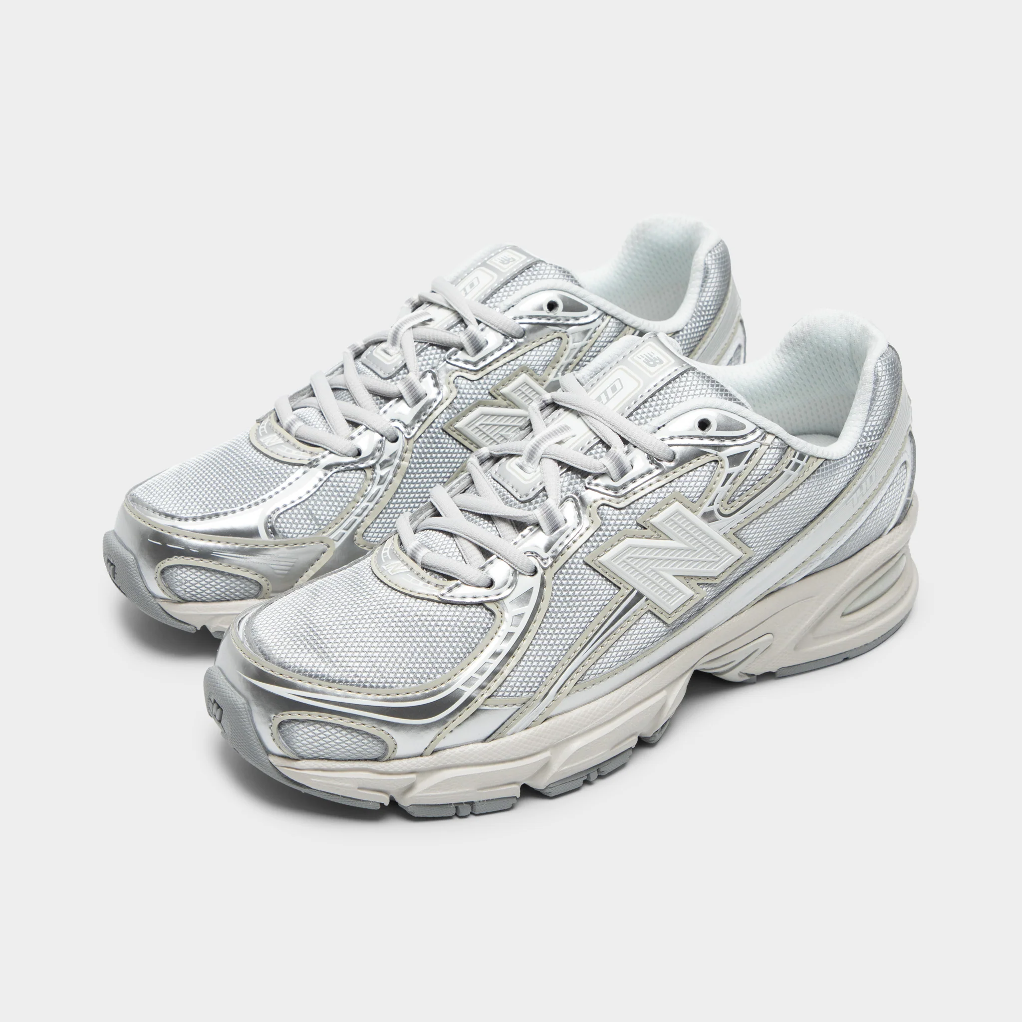New Balance 740 Metallic Silver / Metallic Silver - Image 2