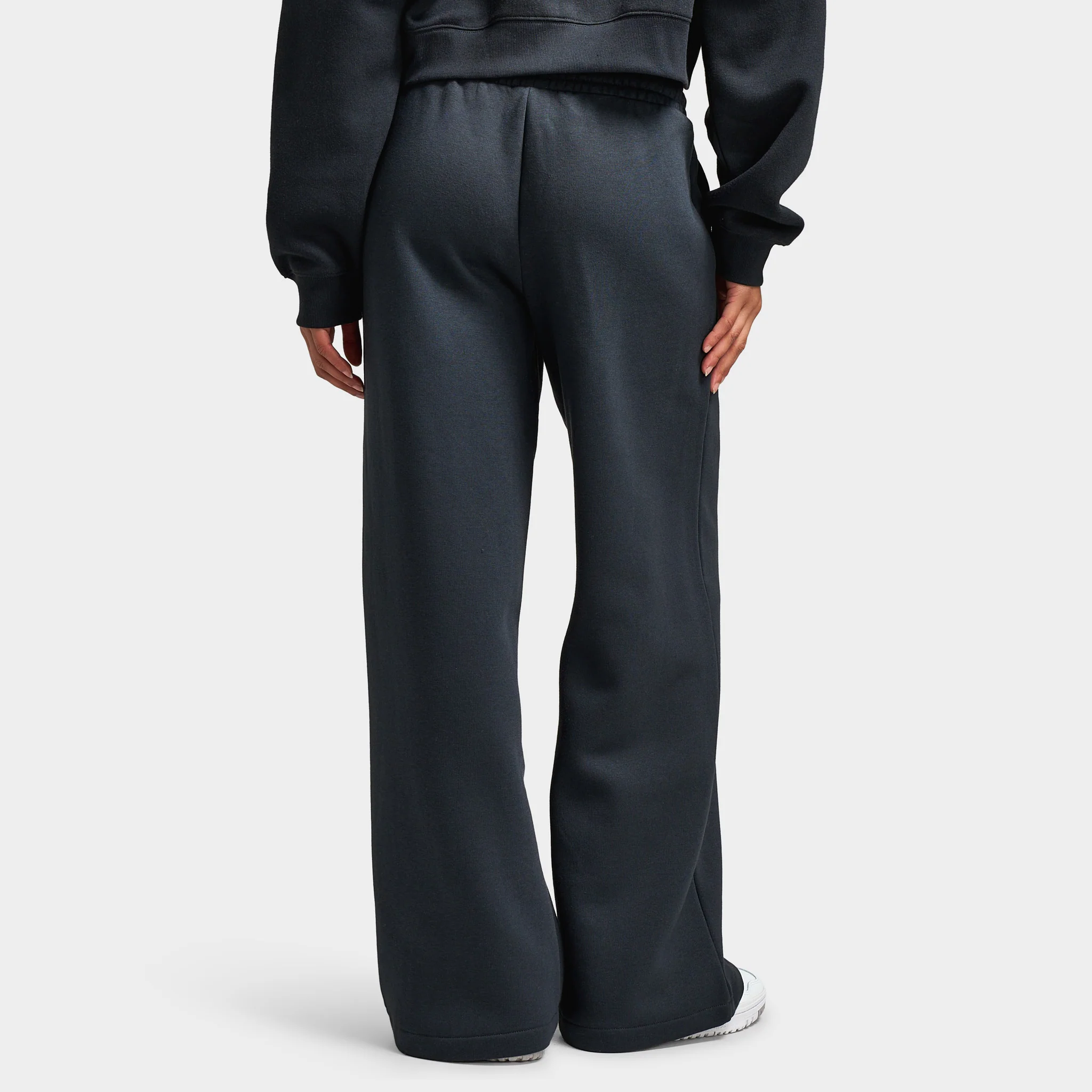 New Balance Women's Athletic Wide Leg Joggers / Black - Image 2