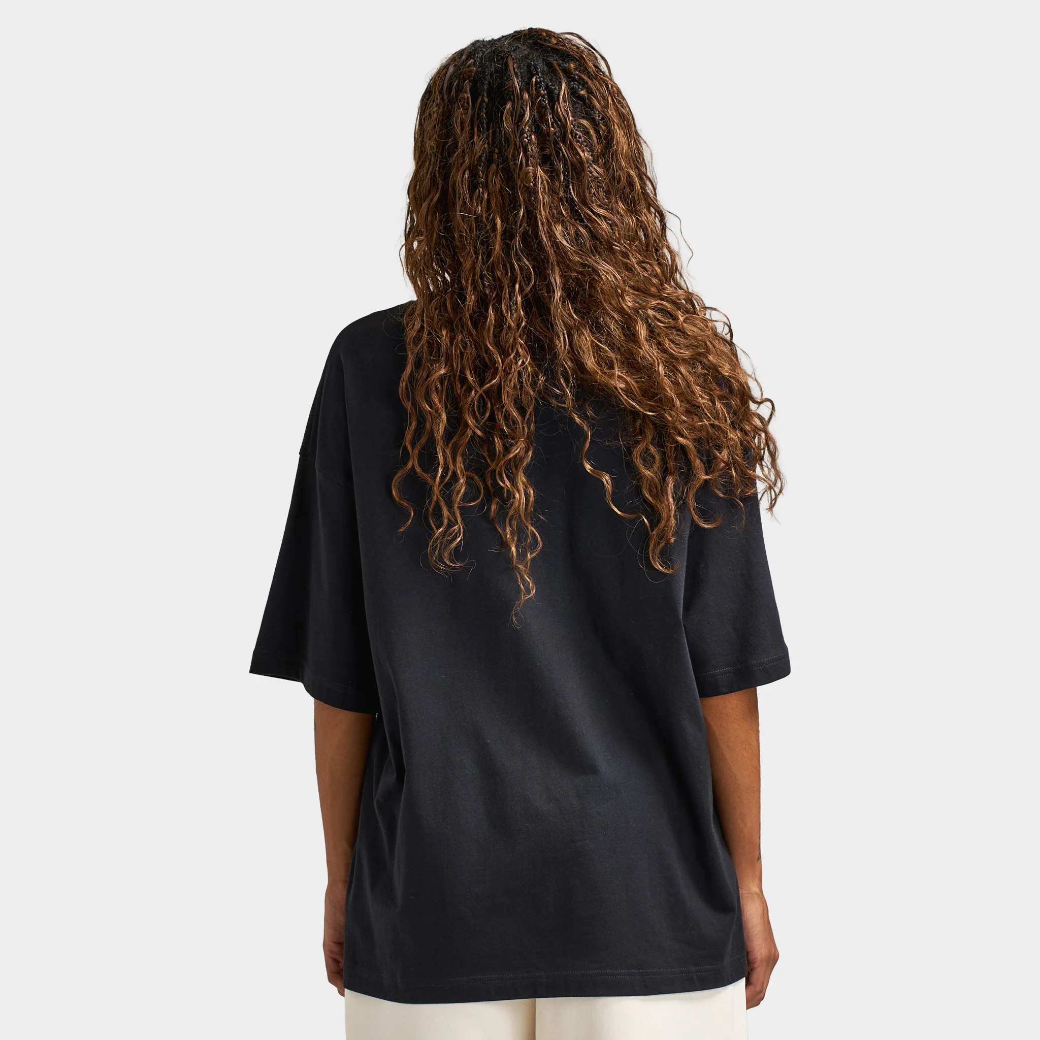New Balance Women's Boyfriend Tee / Black - Image 2
