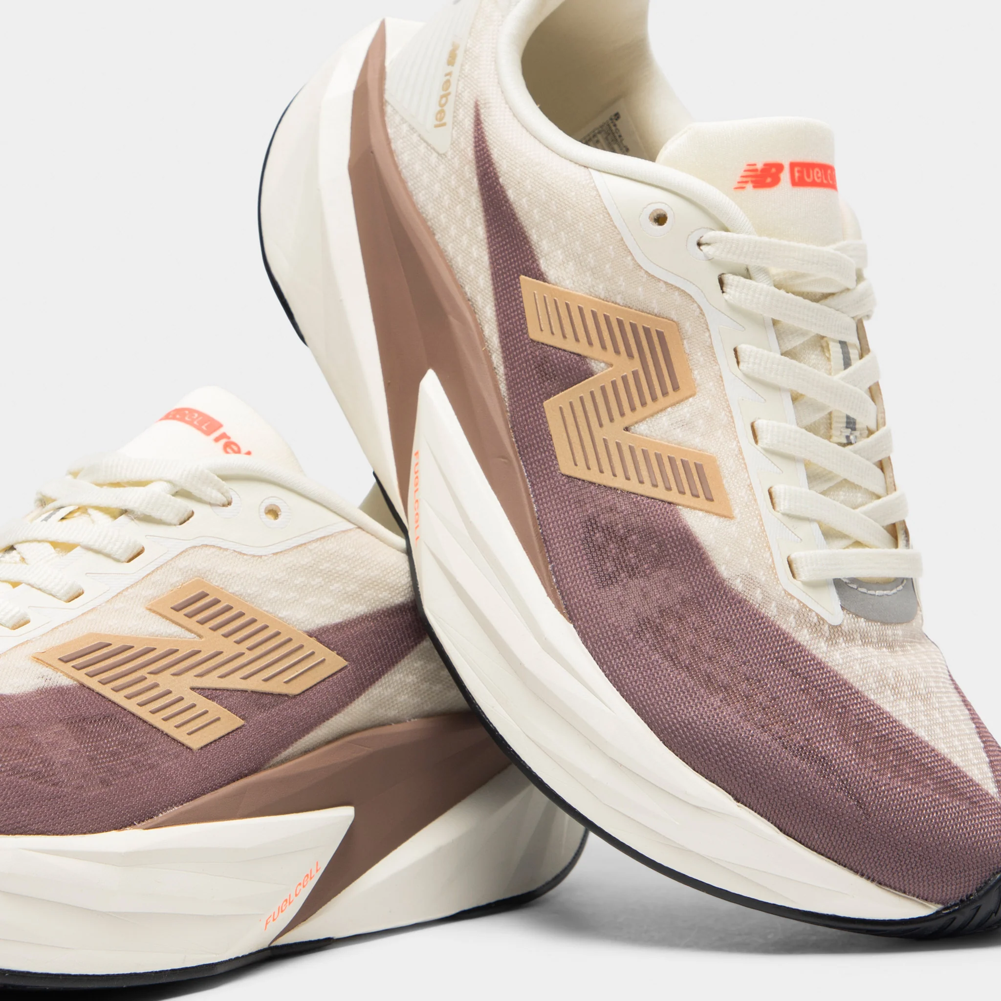 New Balance Women's FuelCell Rebel v5 Angora / Earth Shadow - Image 3