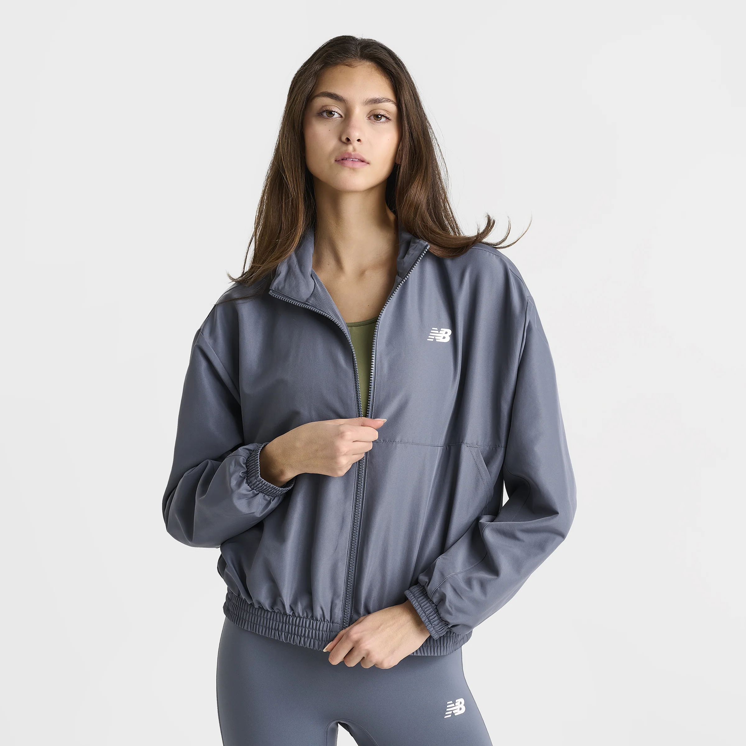 New Balance Women's Linear Woven Jacket / Dark Arctic - Image 3