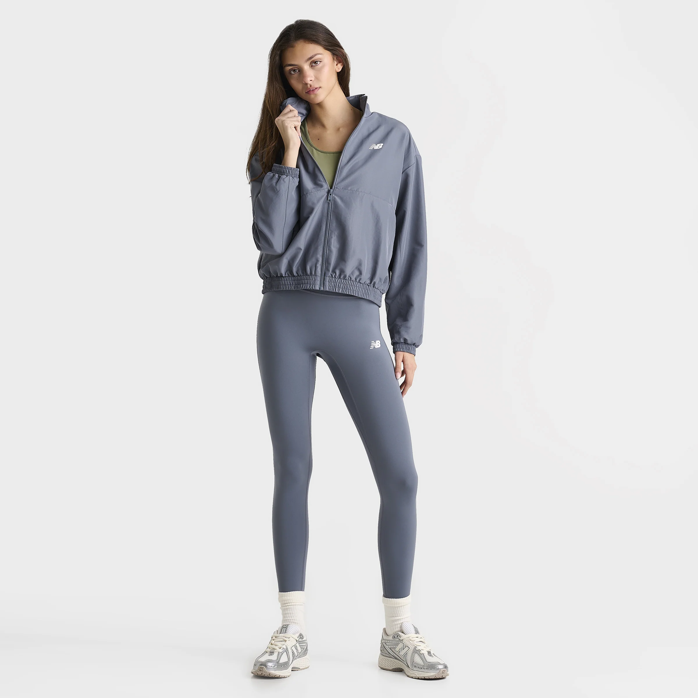 New Balance Women's Linear Woven Jacket / Dark Arctic - Image 6