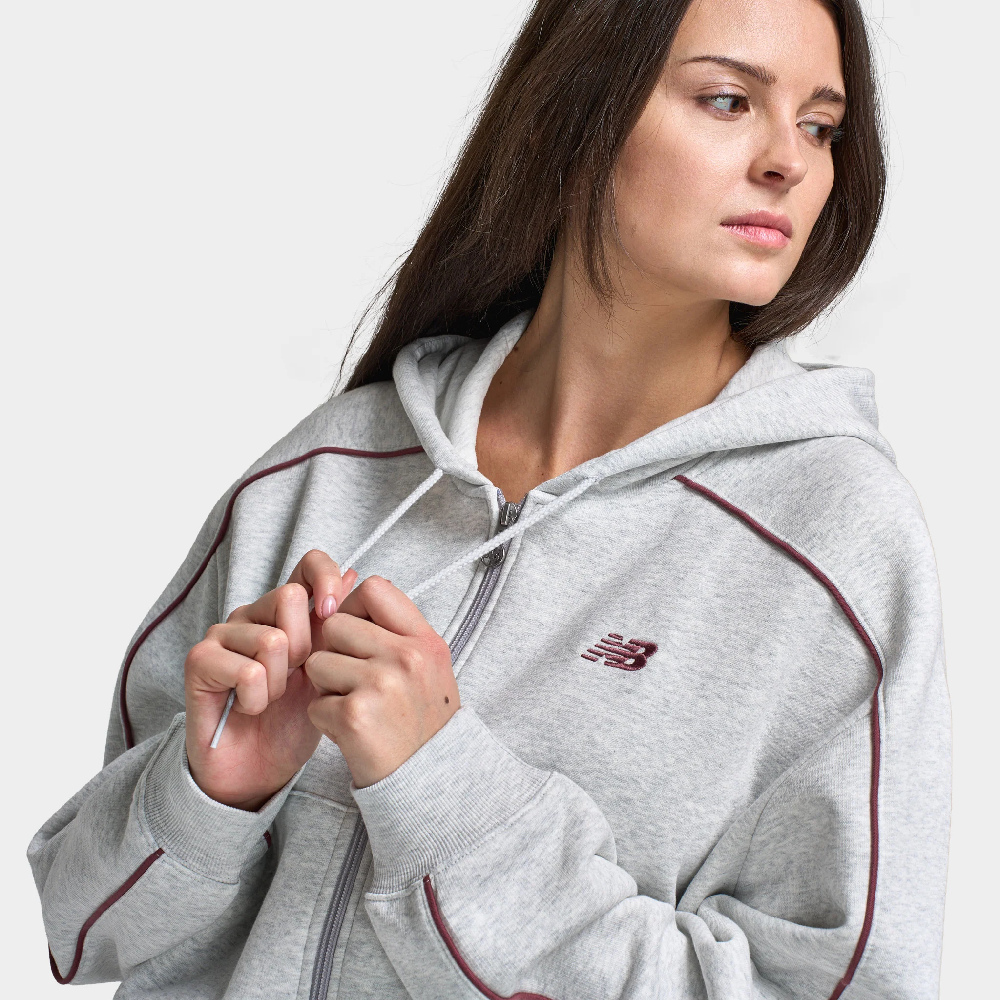 New Balance Women's Piping Full-Zip Crop Hoodie / Grey - Image 3