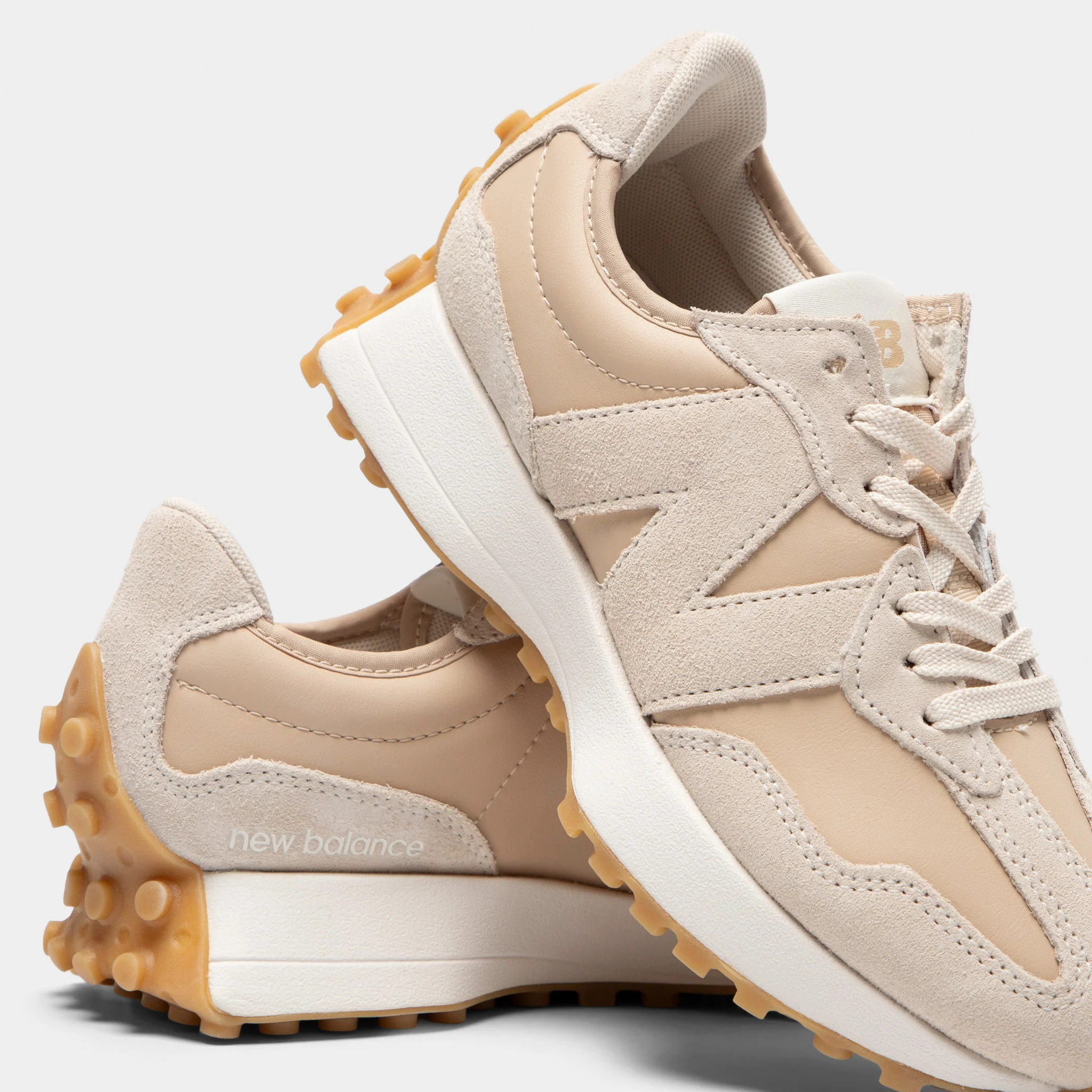 New Balance Women's 327 Bisque / Clay - Image 3