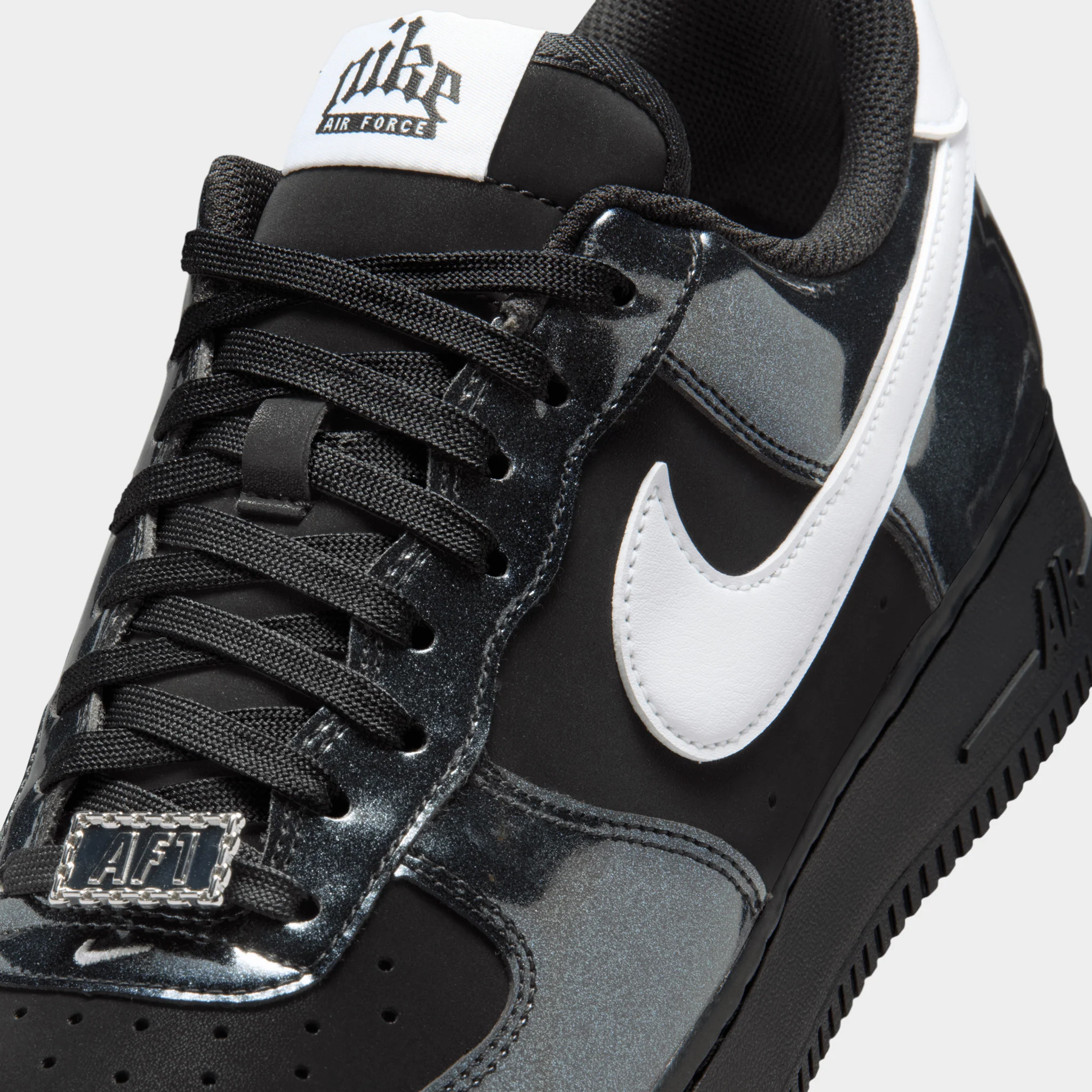 Nike Air Force 1 '07 LV8 Black / White - Image 3