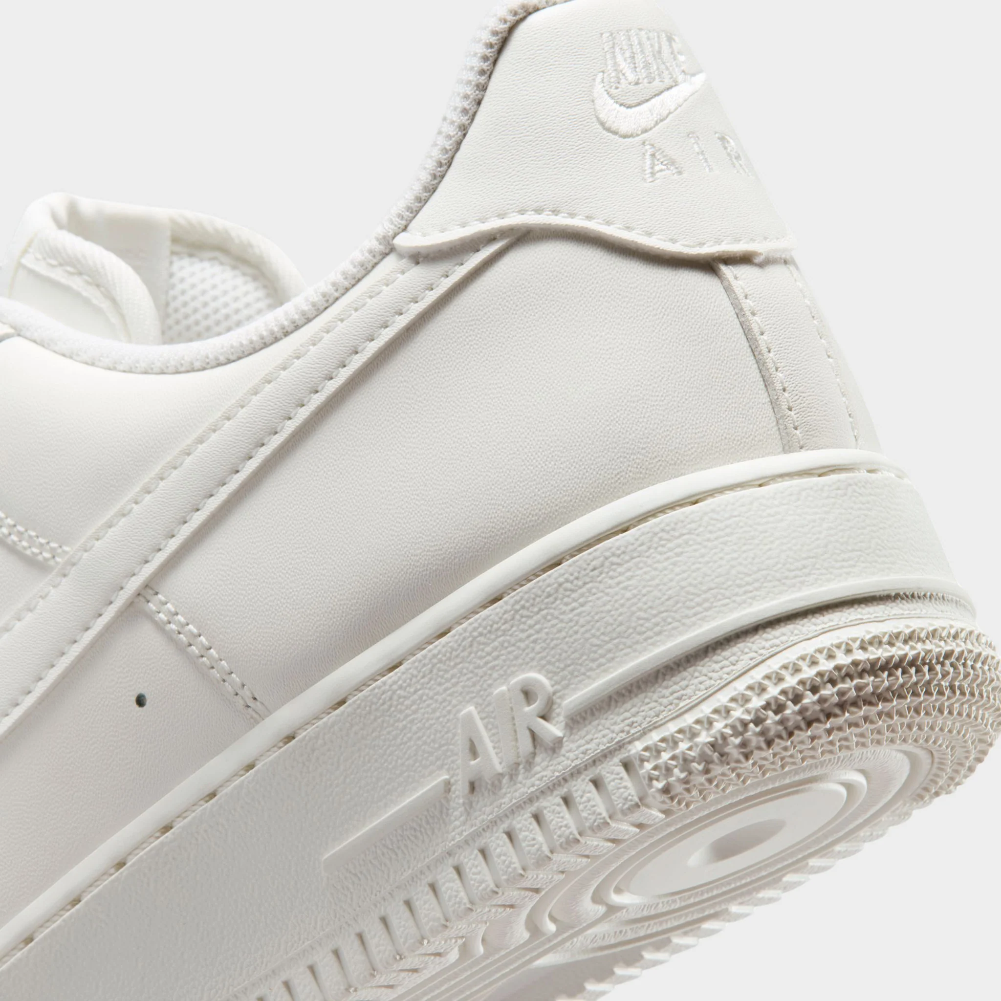 Nike Air Force 1 '07 Sail / Sail - Image 4