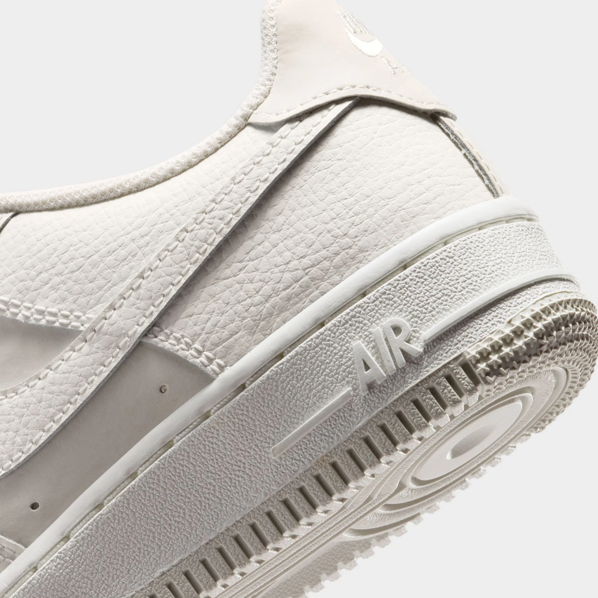 Nike Air Force 1 GS Sail / Sail - Light Bone - Image 4