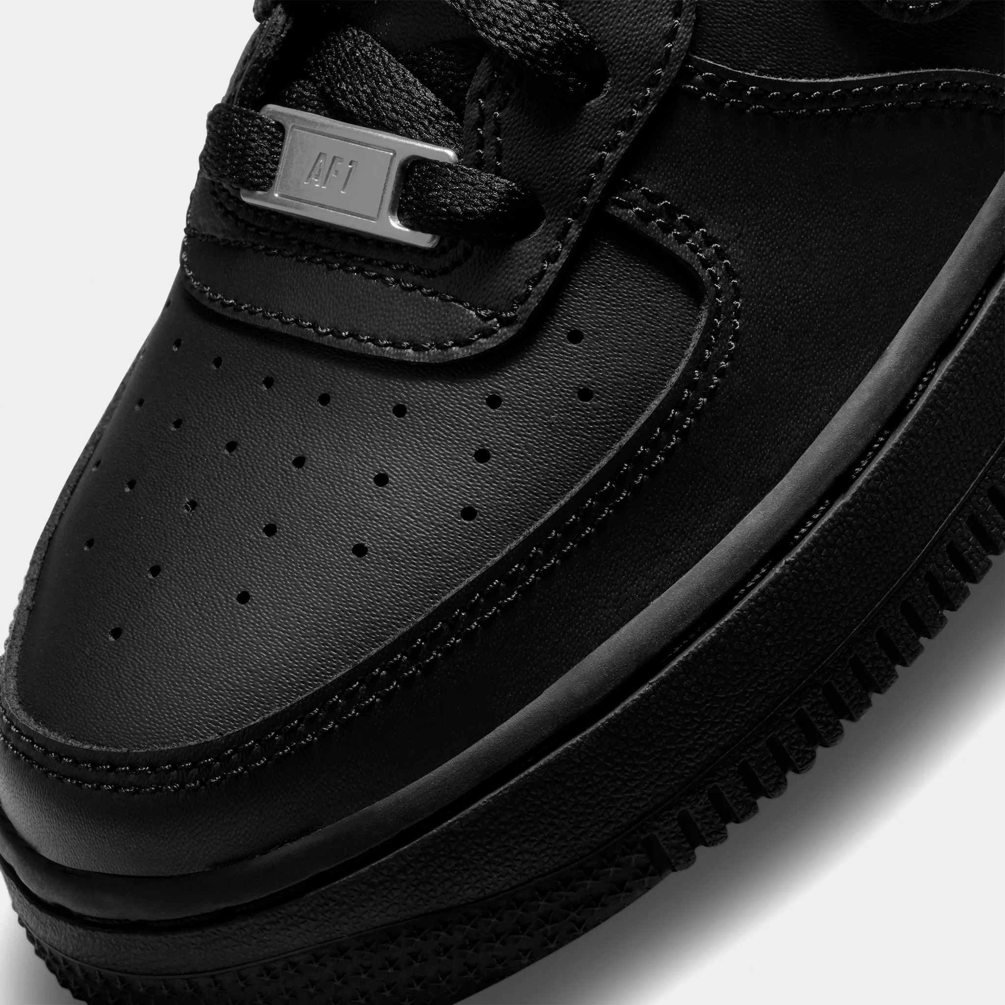 Nike Air Force 1 LE GS Black / Black - Image 3