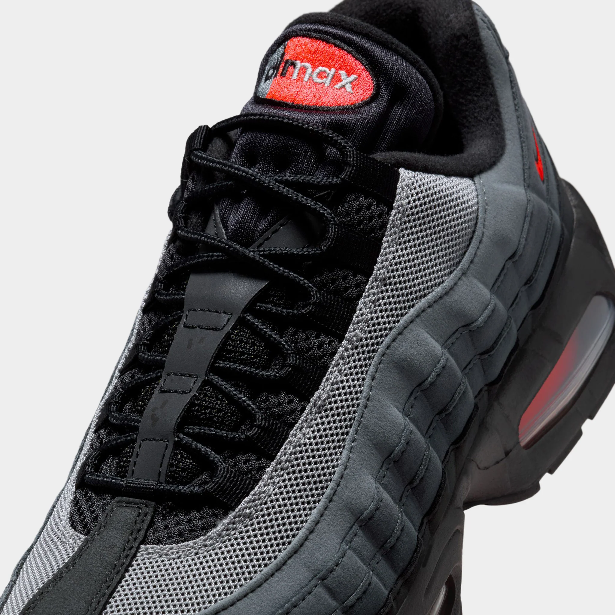 Nike Air Max 95 OG Black/Bright Crimson-Anthracite - Image 3
