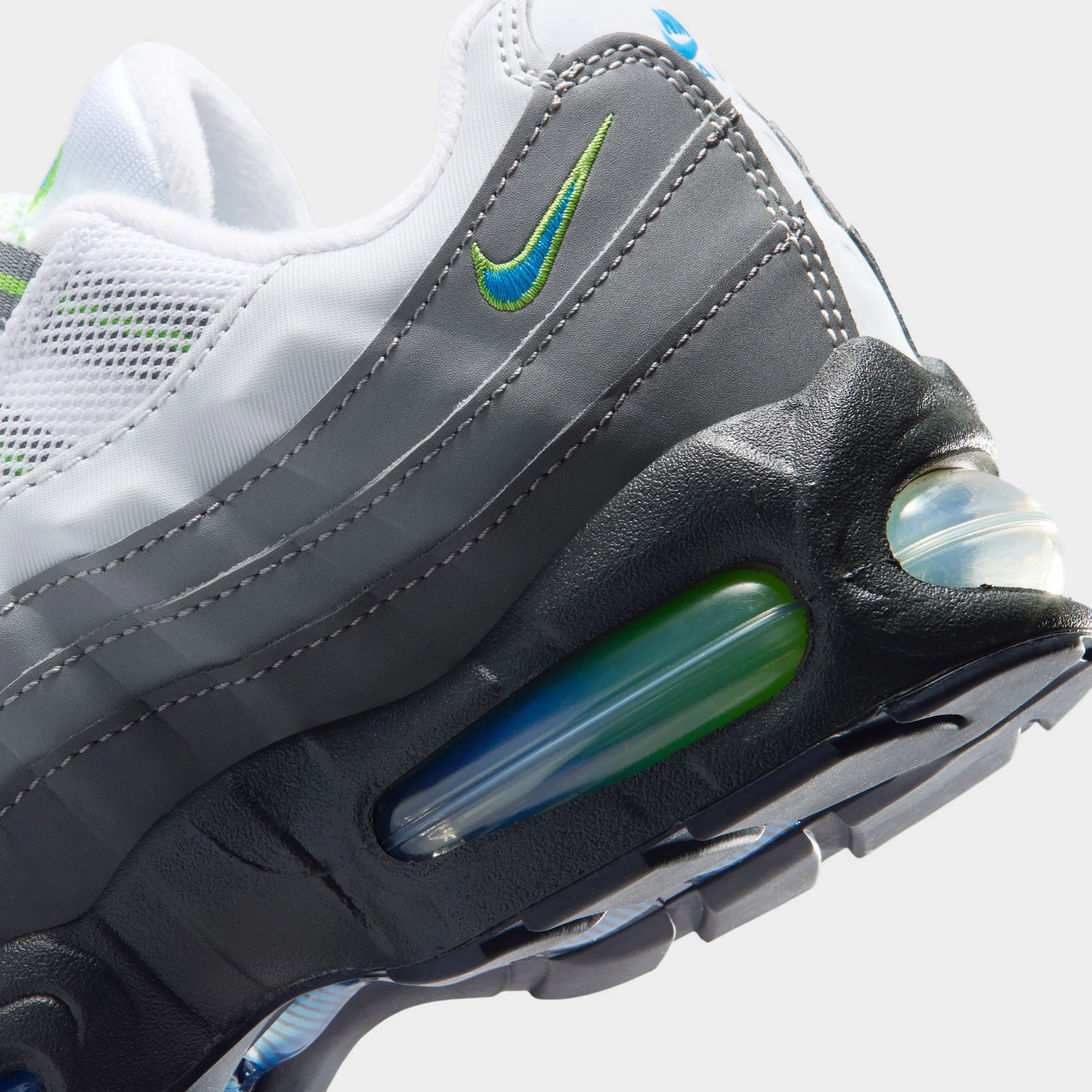Nike Air Max 95 GS Black / Photo Blue - Action Green - Image 4