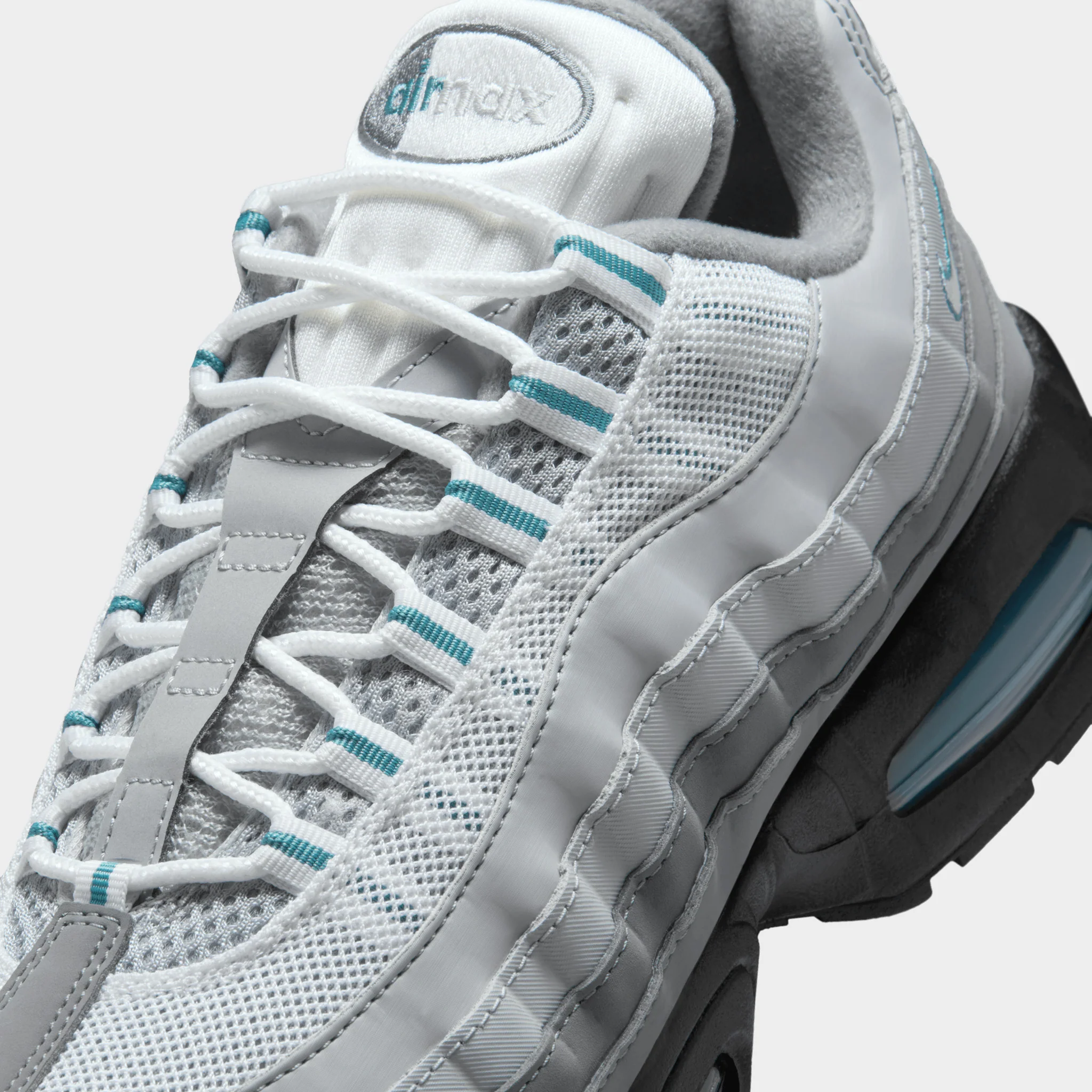 Nike Air Max 95 OG Grey / Silver - Image 3