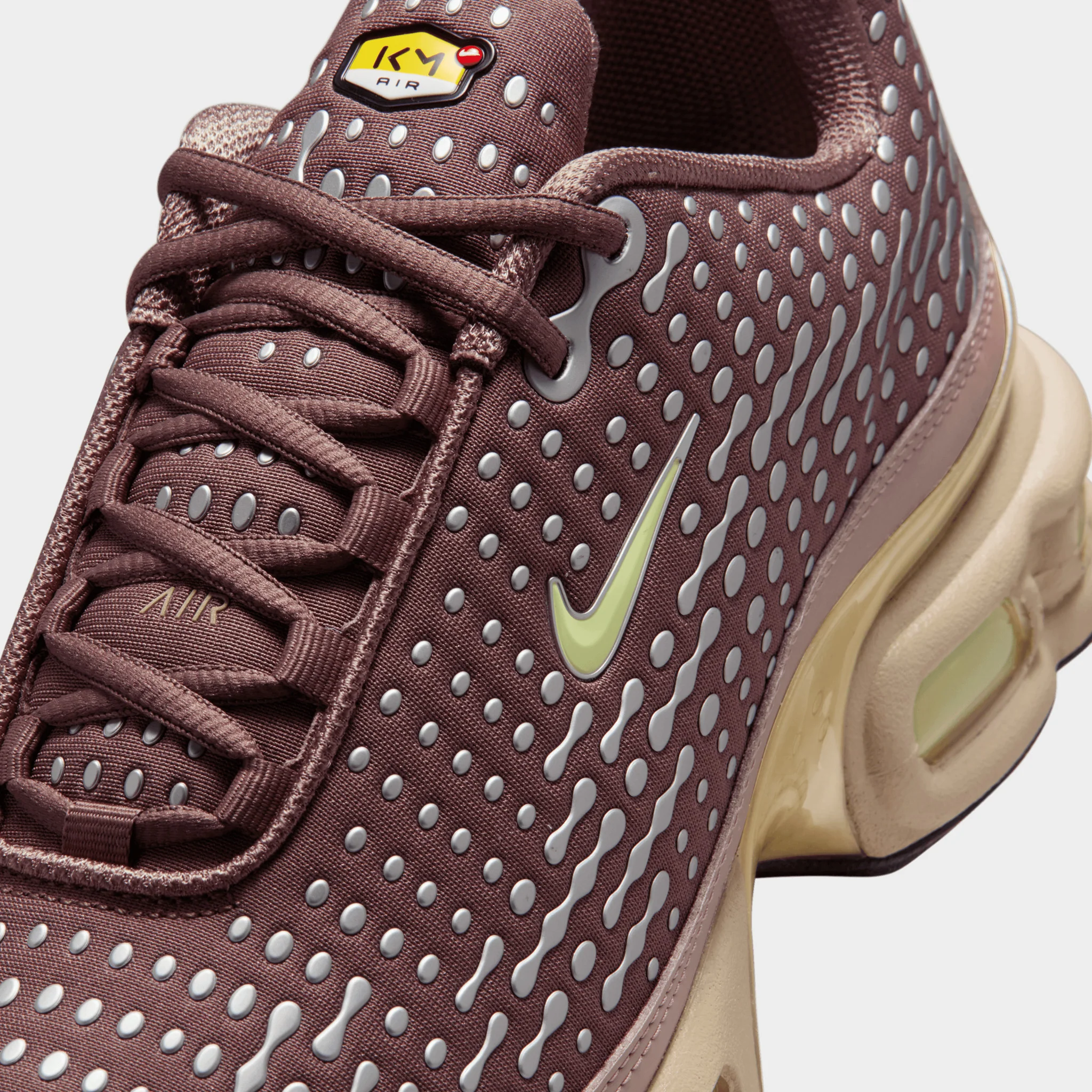 Nike Air Max Plus VII 'Kylian Mbappe'  Plum / Barley - Image 3