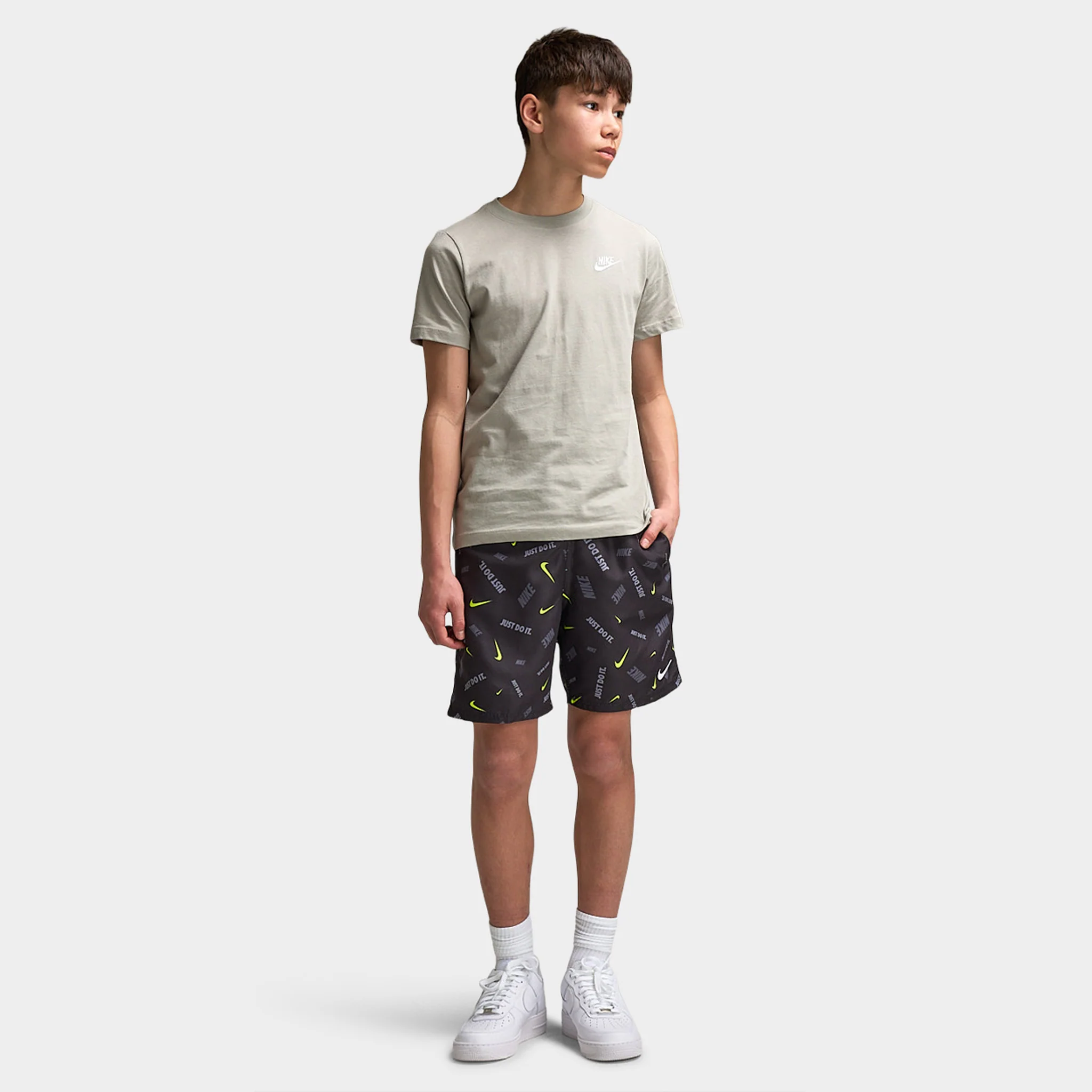 Nike Junior Boys' All Over Print Swim Shorts  Black / Wolt - Image 6