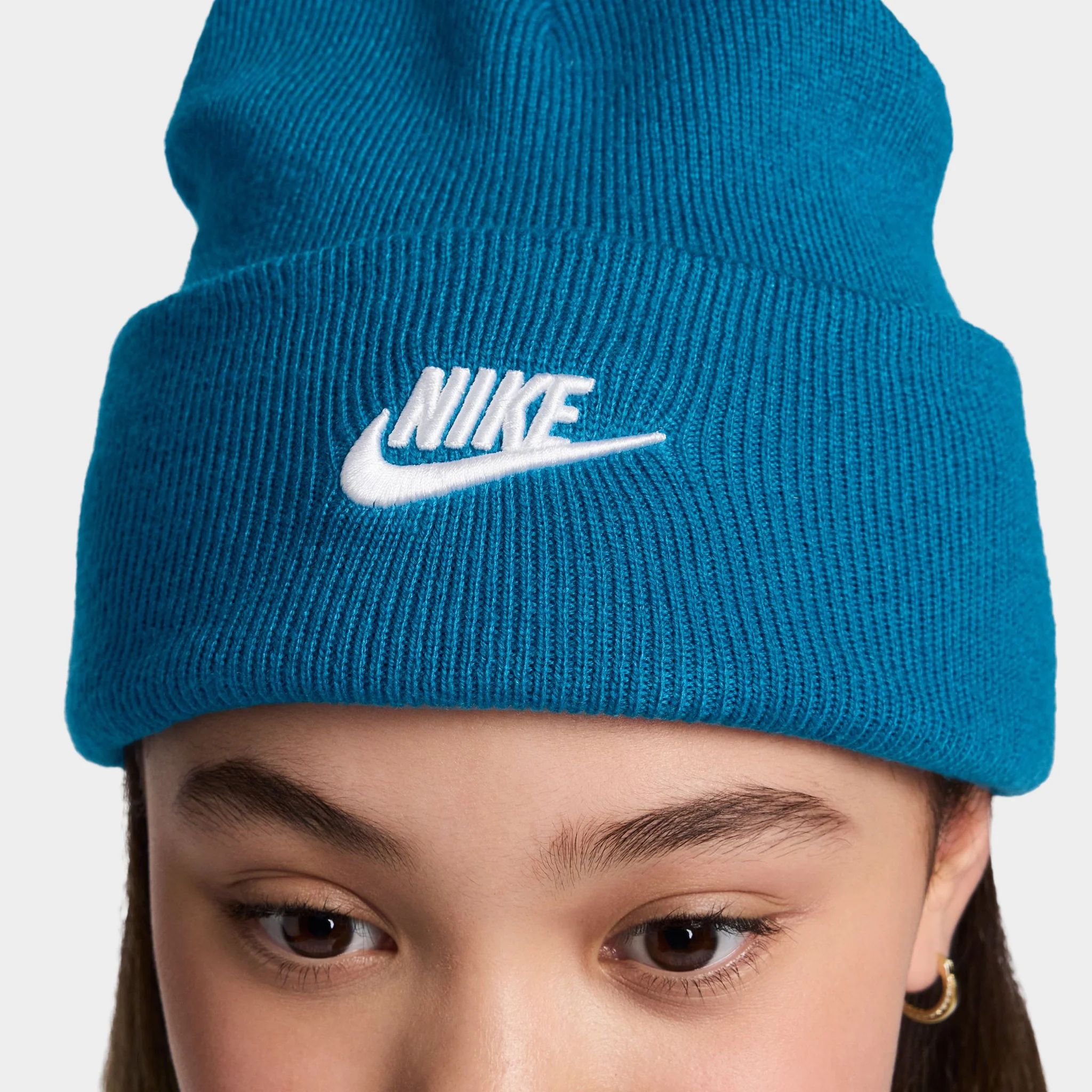 Nike Big Kids' Peak Tall Cuff Futura Beanie / Green Abyss - Image 3