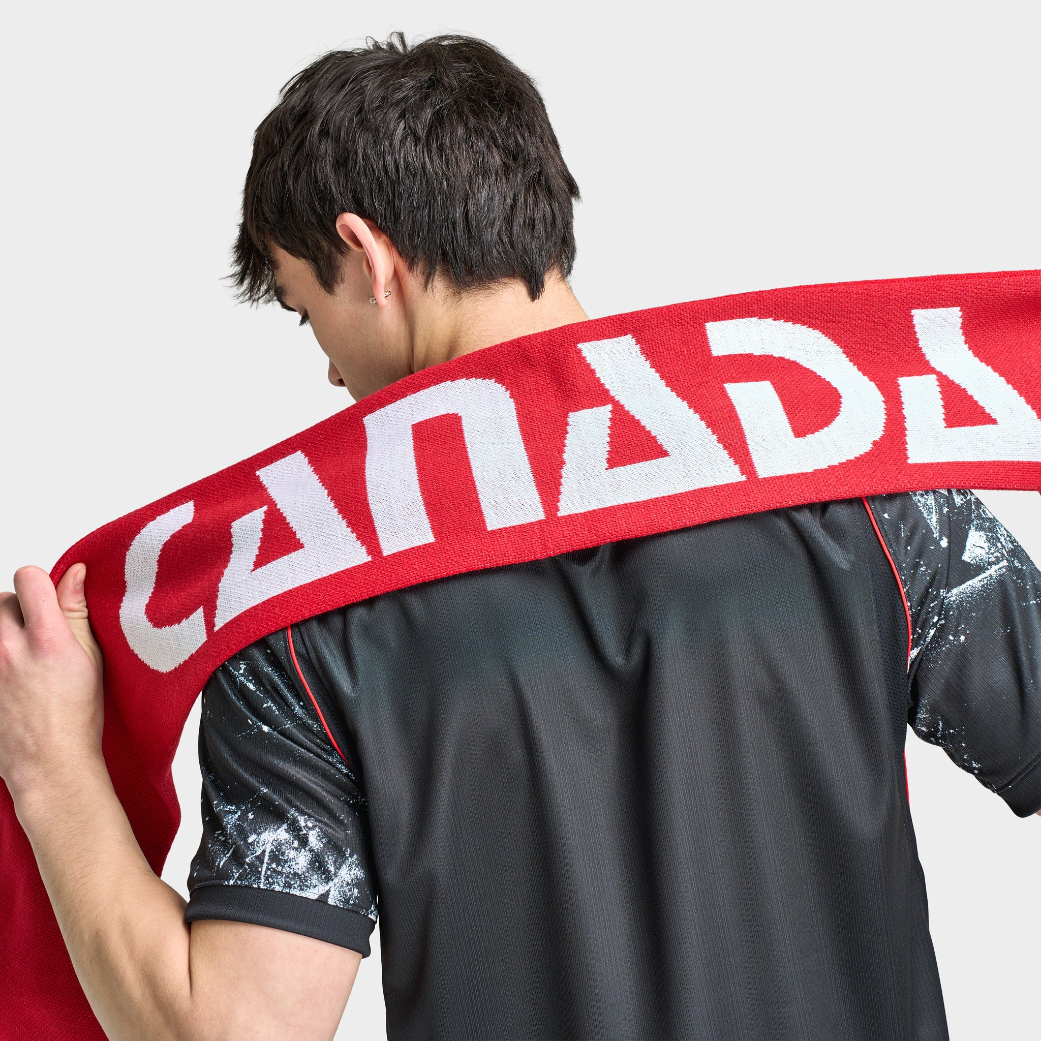 Nike Canada Scarf / University Red - Image 2