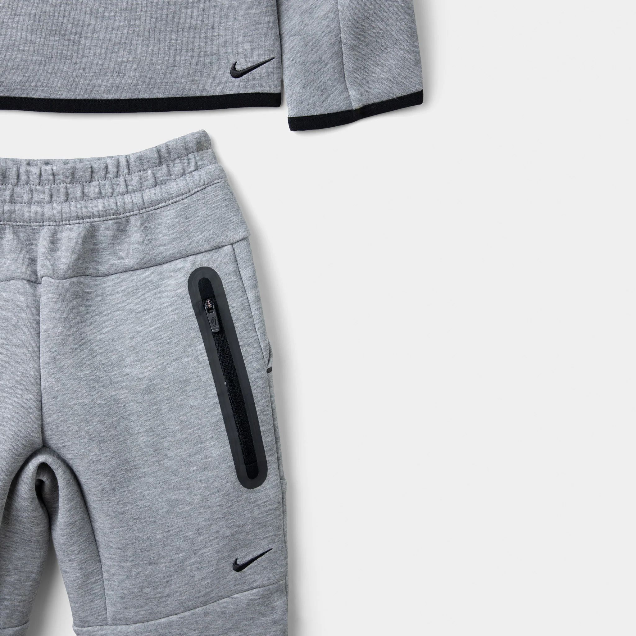 Nike Sportswear Childrens' Tech Fleece Full Zip Hoodie Set / Dark Grey Heather - Image 6