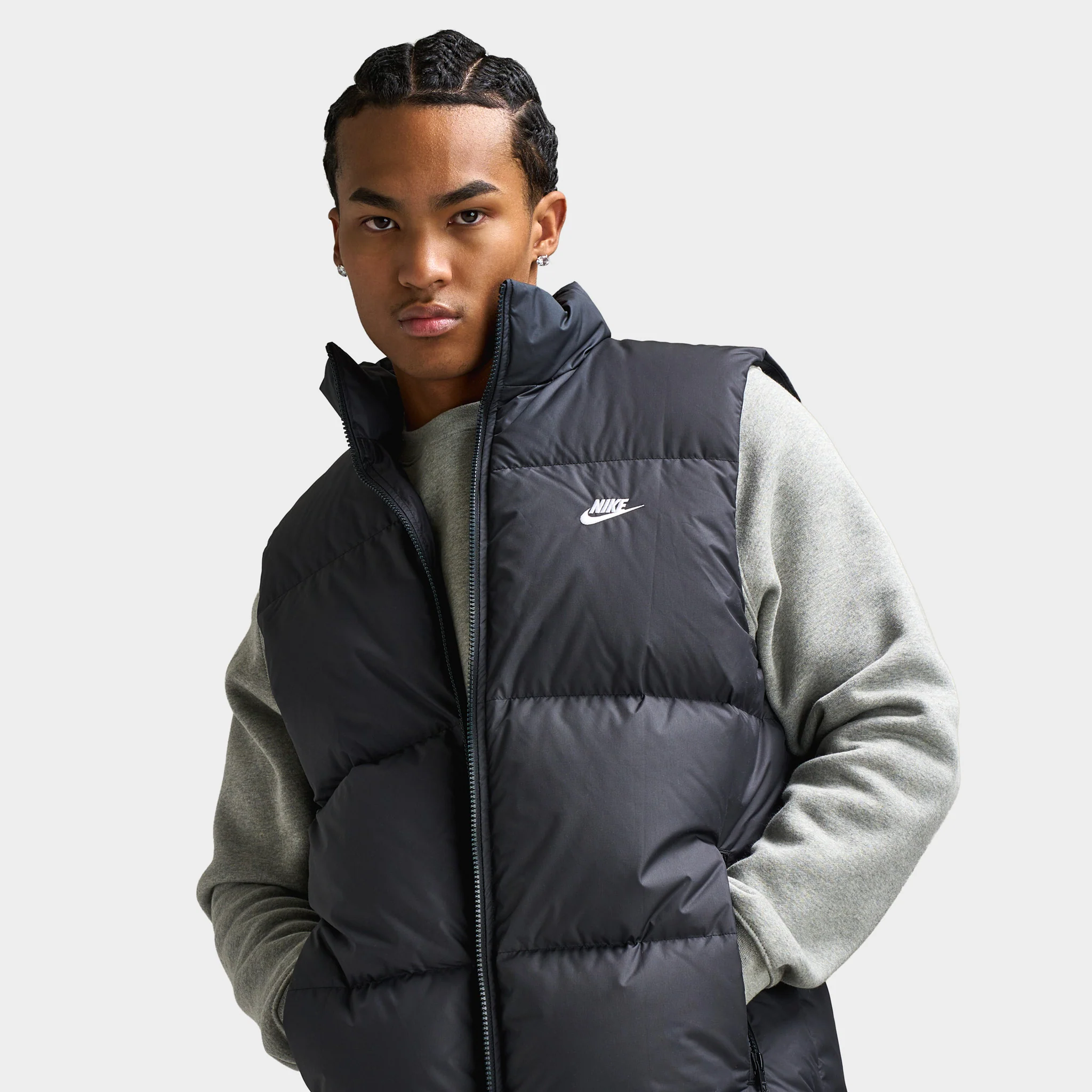 Nike Club Therma-FIT Puffer Vest Black/White - Image 3