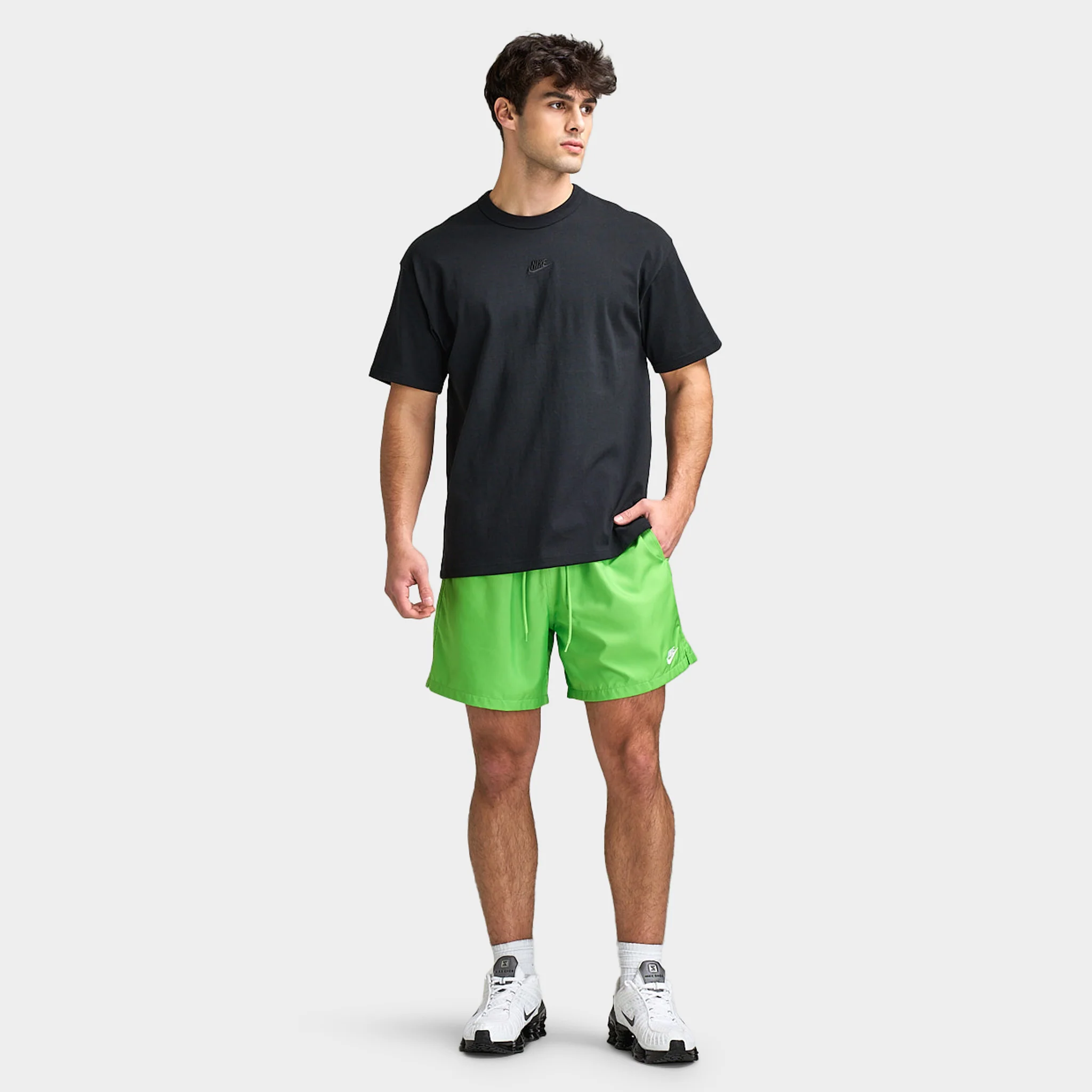 Nike Club Woven Flow Shorts / Green - Image 6