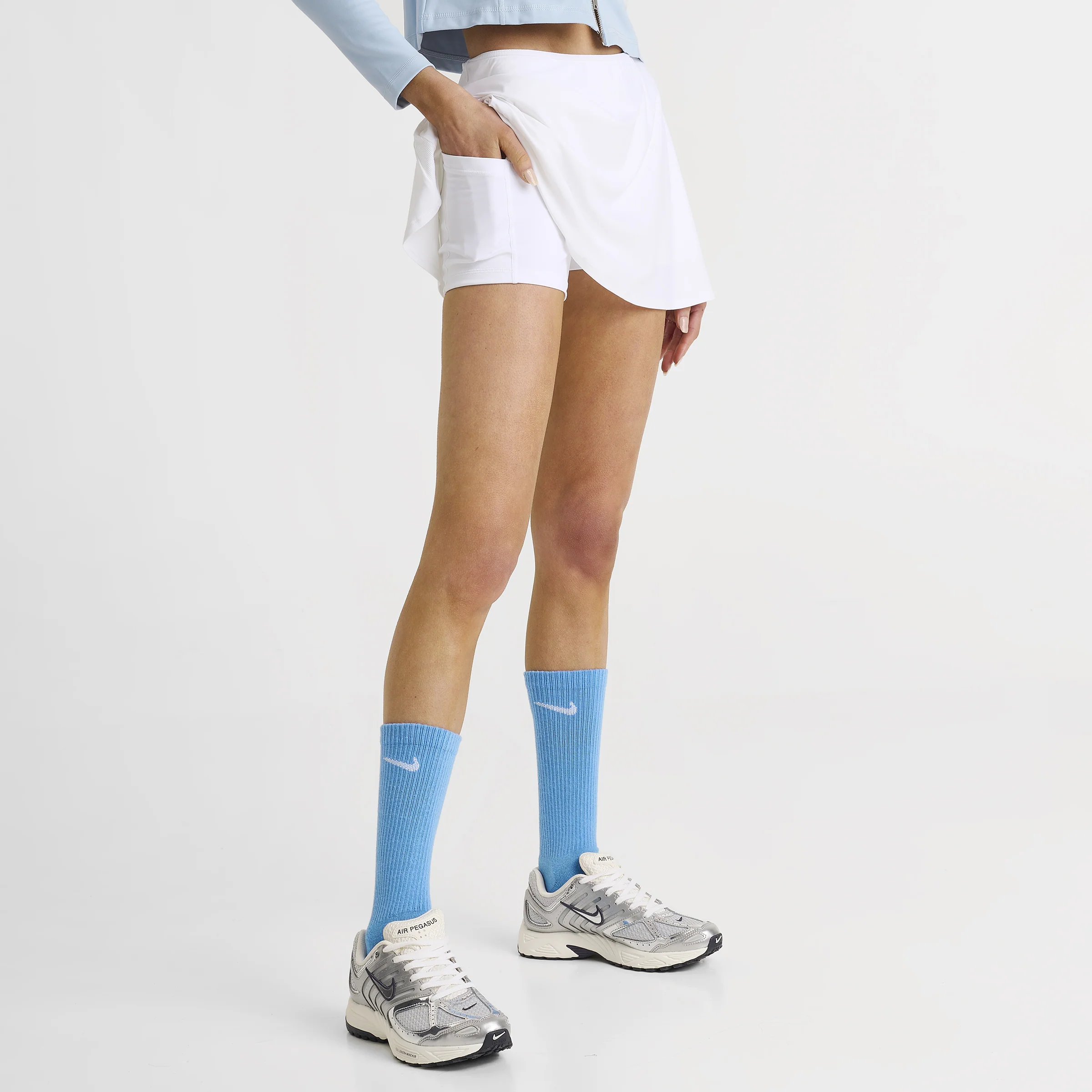 Nike Victory Women's Dri-FIT Short Flouncy Tennis Skirt / White - Image 3