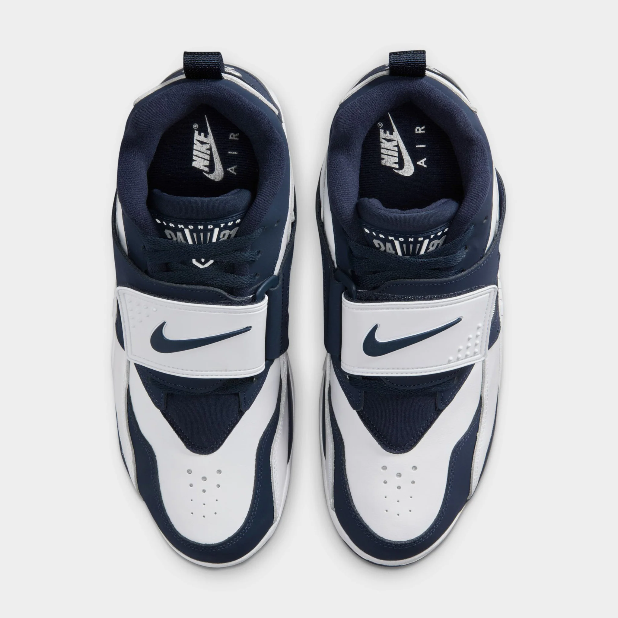 Nike Diamond Turf White / Navy - Silver - Image 5