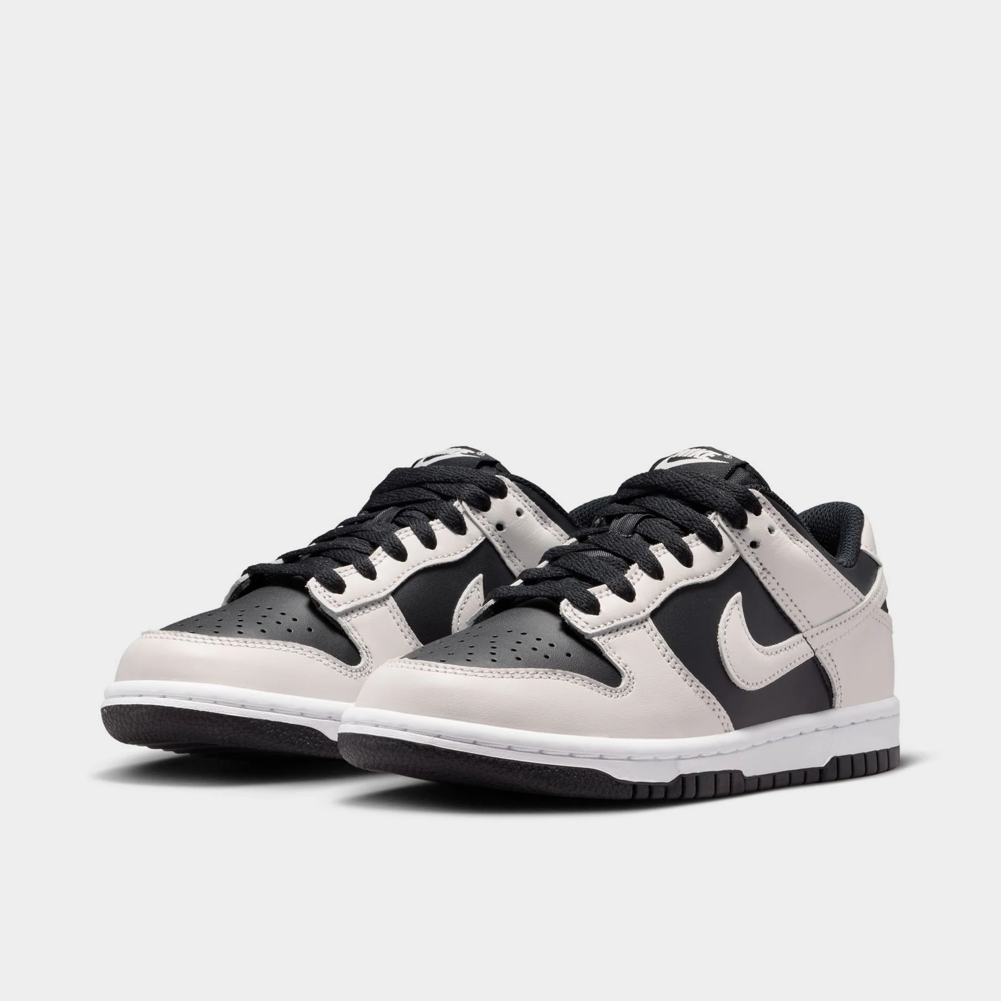 Nike Dunk GS Black / Platinum Tint - Platinum Tint - Image 2