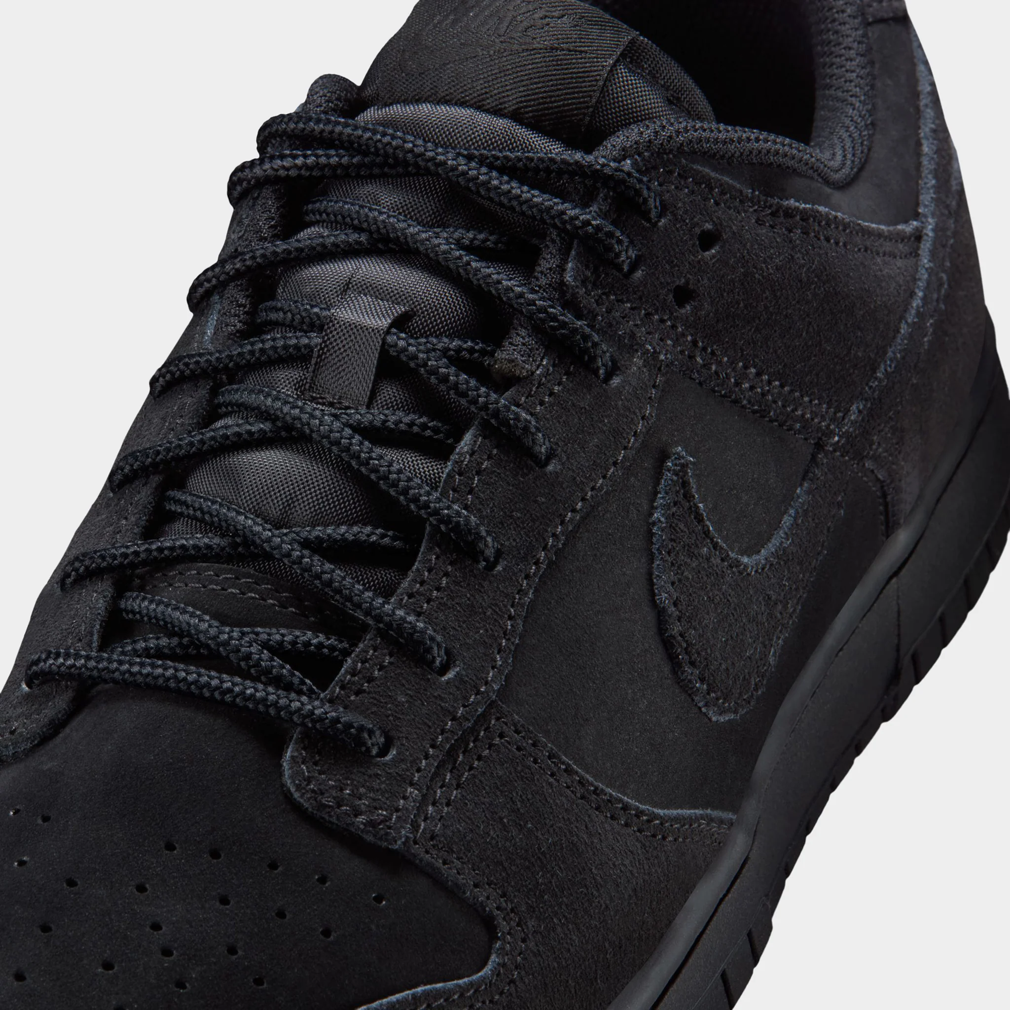 Nike Dunk Low Black / Black - Image 3