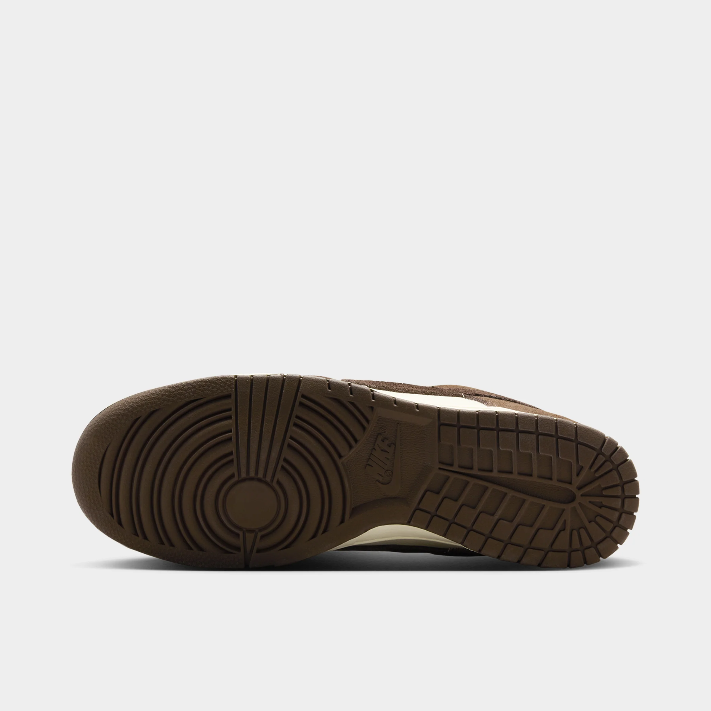 Nike Dunk Low Retro SE Pale Ivory / Baroque Brown - Image 6