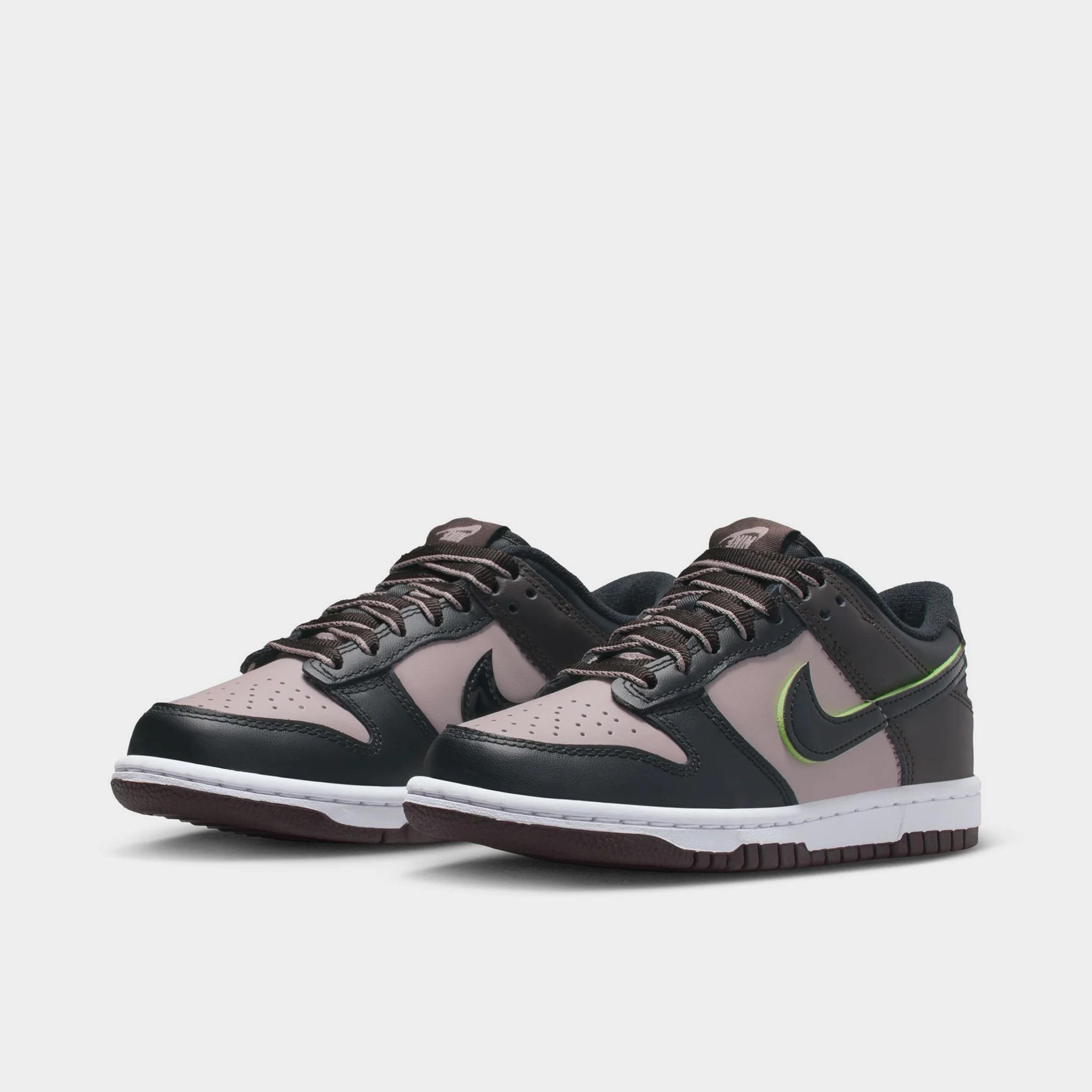 Nike Dunk Low SE GS Particle Rose / Black - Image 2